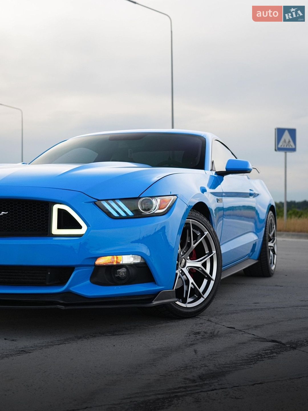 Ford Mustang 2017 VIN 1FA6P8TH8H5305580 фото оголошення 7 з 43