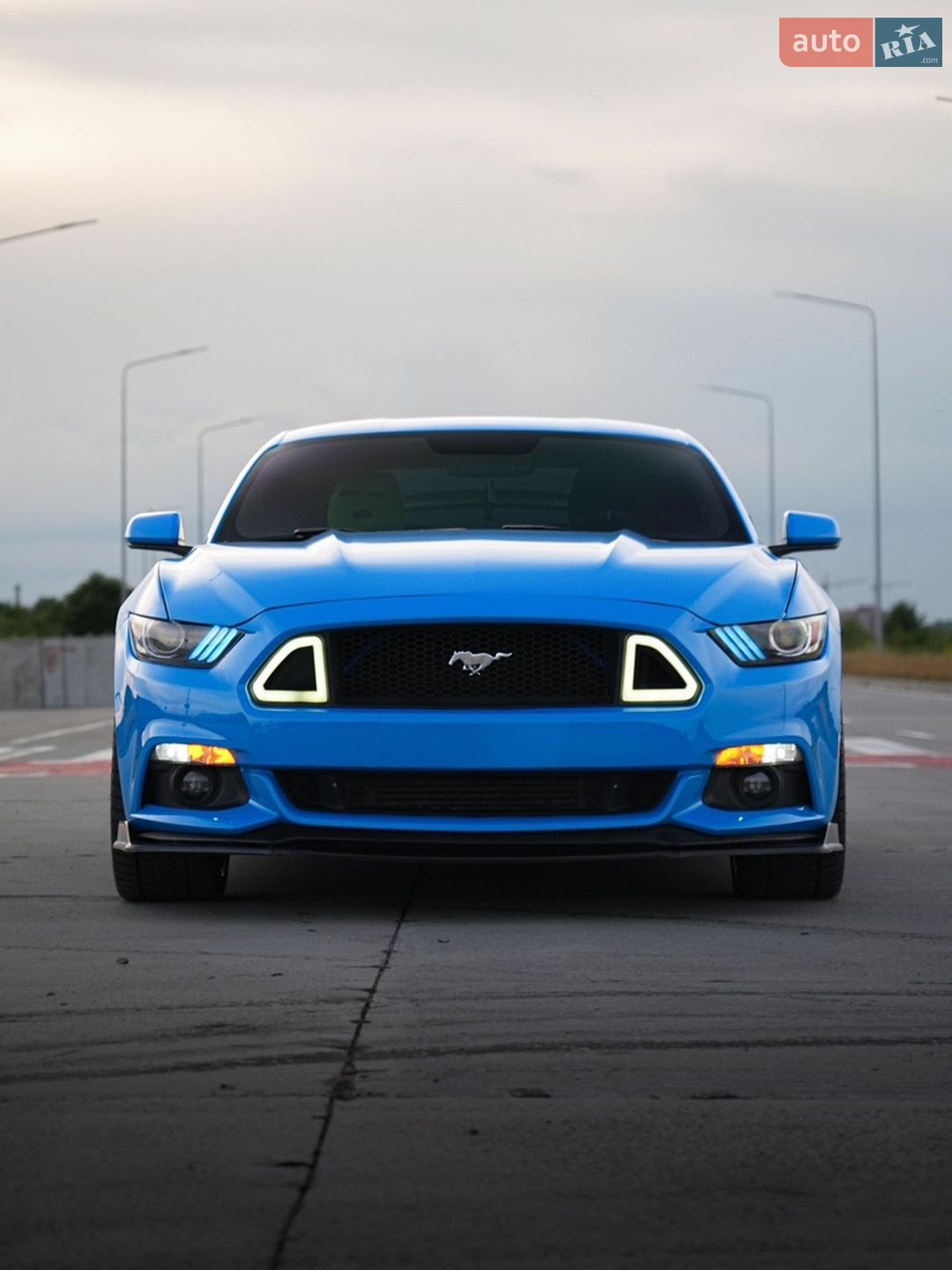 Ford Mustang 2017 VIN 1FA6P8TH8H5305580 фото оголошення 15 з 43