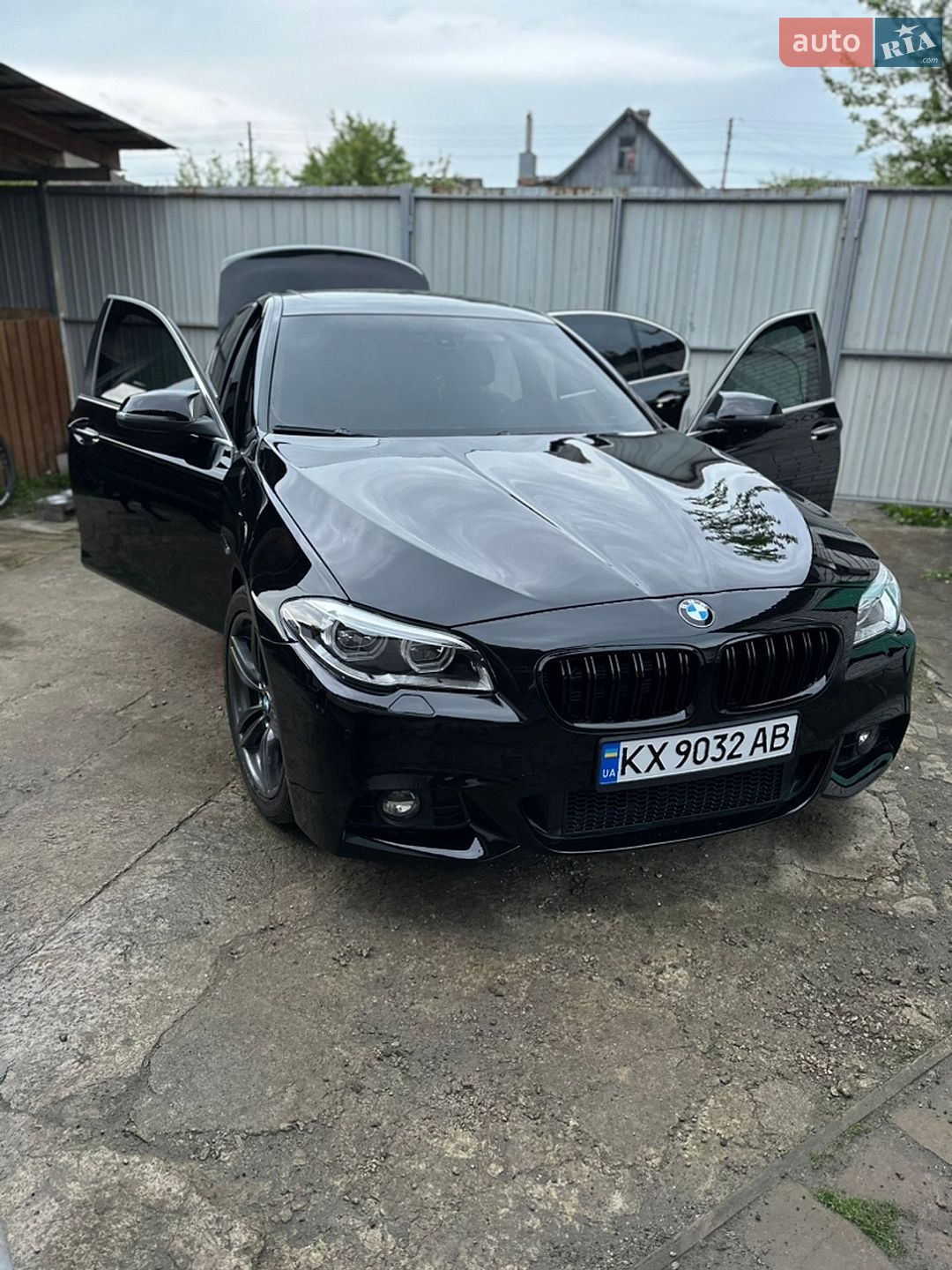 BMW 5 Series 2016 VIN WBA5A5C57GG353910 фото оголошення 11 з 21