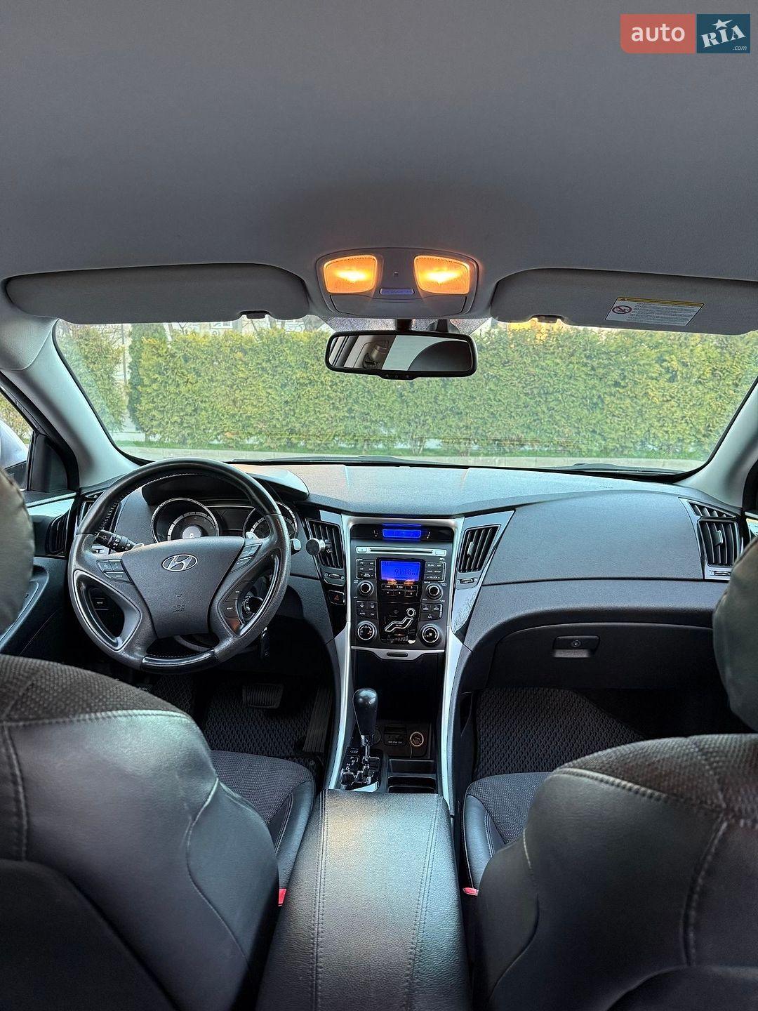 Hyundai Sonata 2012 VIN KMHEC41BBCA450210 фото оголошення 8 з 22