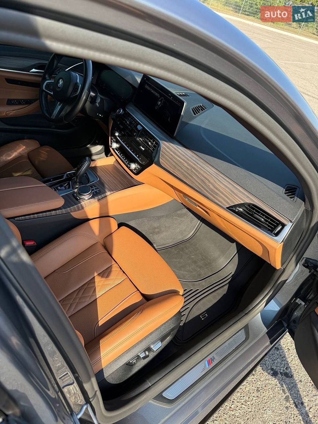 BMW 5 Series 2020 VIN WBA73BJ0XMWX04769 фото оголошення 11 з 20