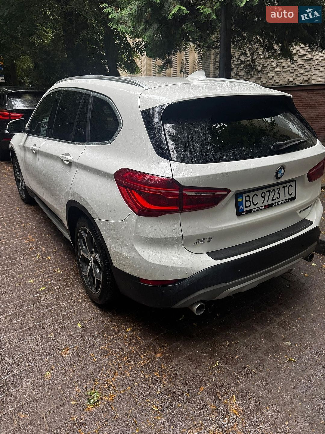 BMW X1 2018 VIN WBXHT3C39J5L33712 фото оголошення 3 з 16