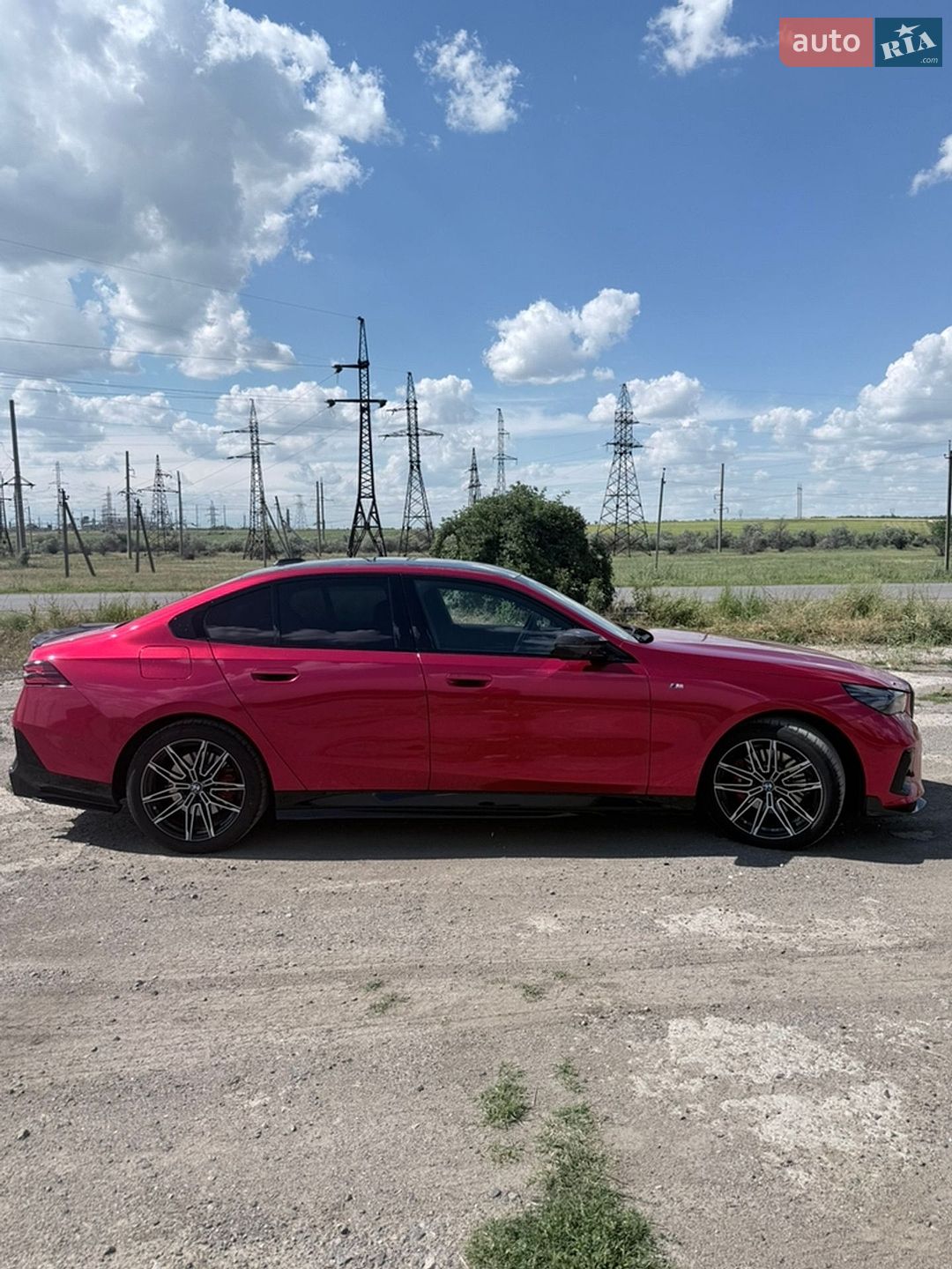 BMW 5 Series 2024 VIN WBA21FL050CS84953 фото оголошення 4 з 7