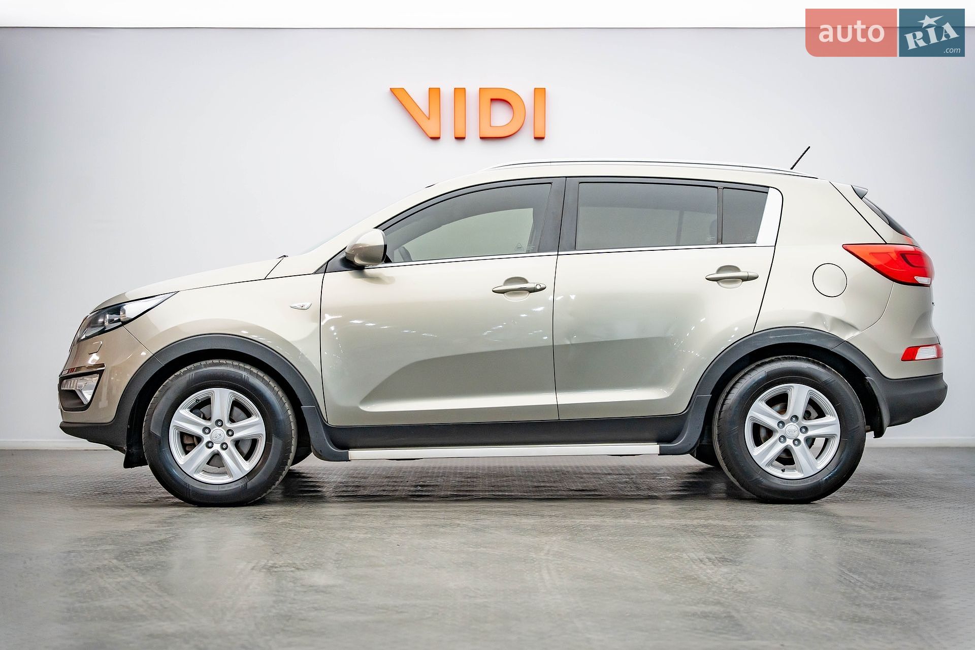 Kia Sportage 2015 VIN U5YPB815AFL766711 фото оголошення 3 з 19