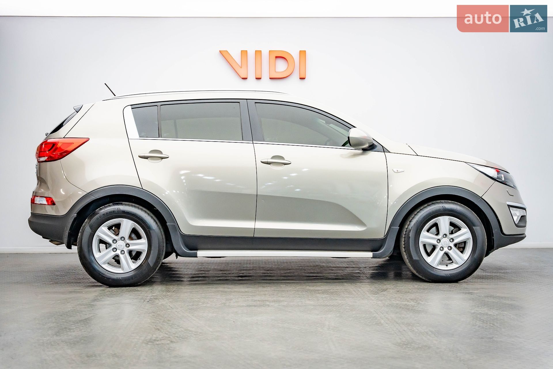 Kia Sportage 2015 VIN U5YPB815AFL766711 фото оголошення 4 з 19