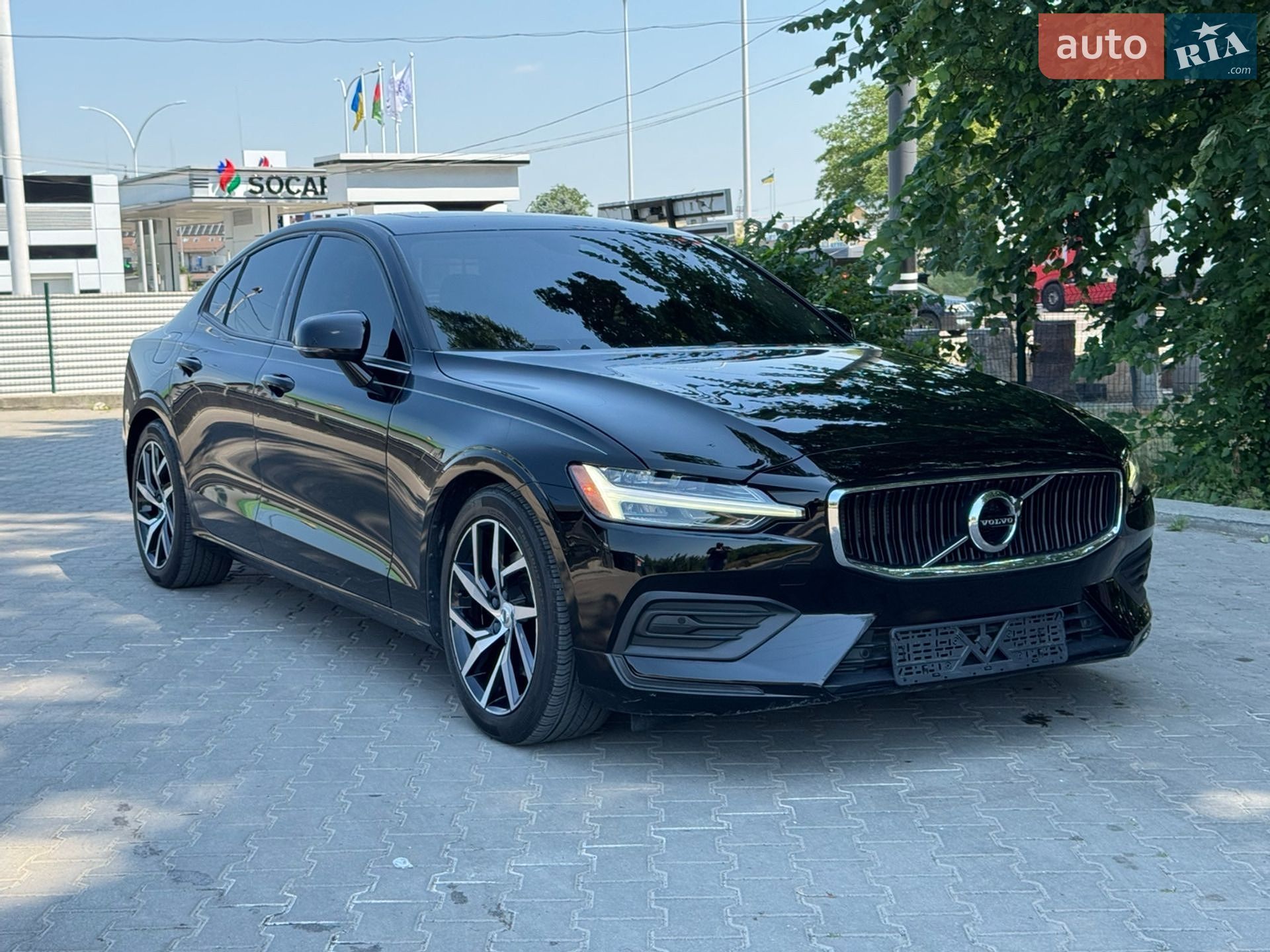 Volvo S60 2018 VIN 7JR102FK9KG002916 фото оголошення 5 з 19