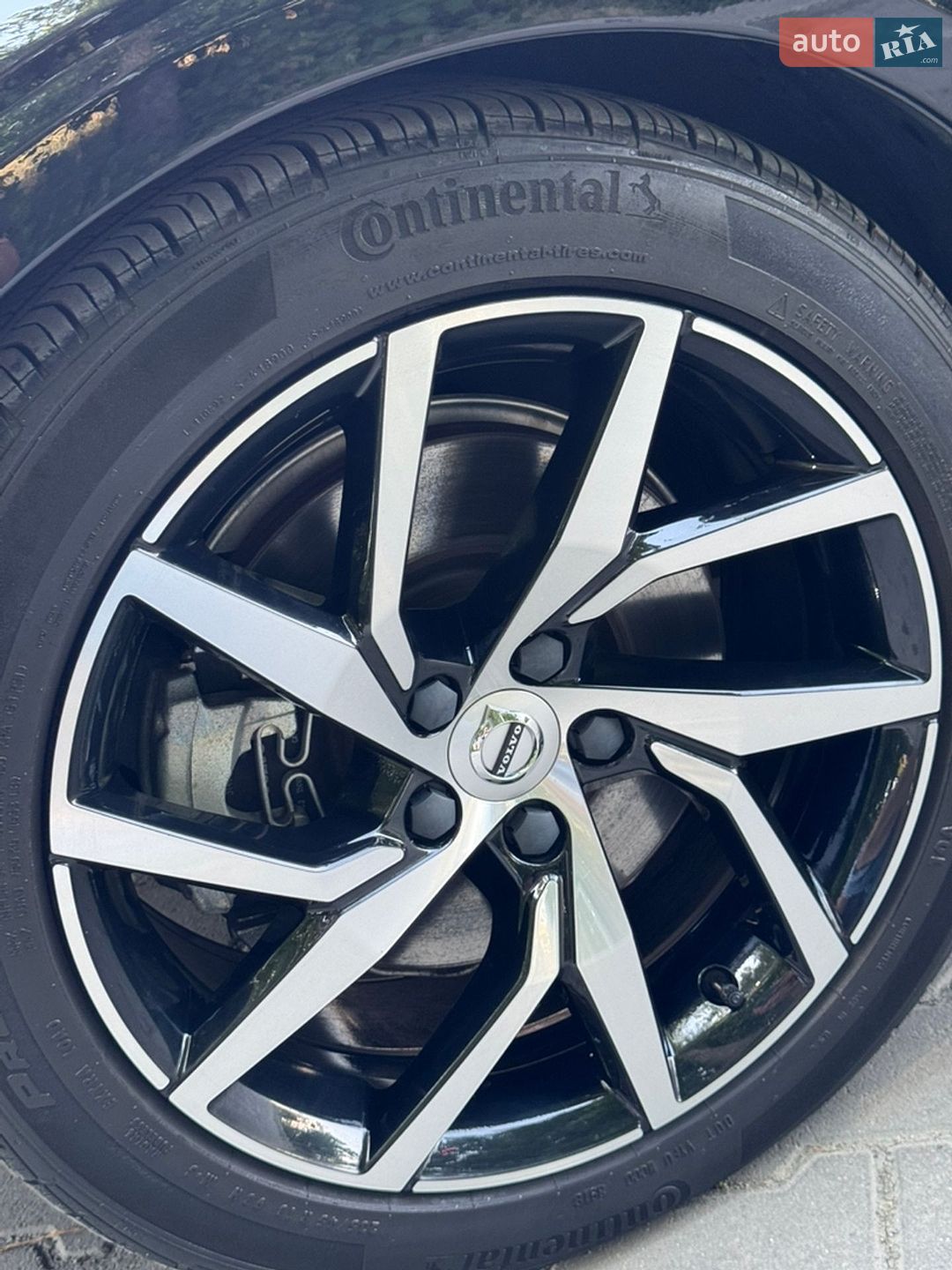 Volvo S60 2018 VIN 7JR102FK9KG002916 фото оголошення 12 з 19