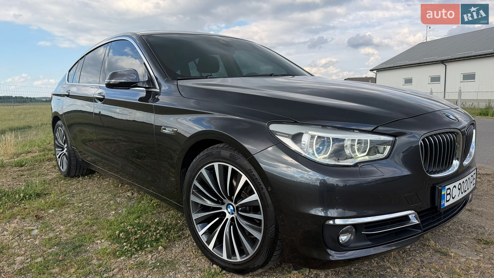 BMW 5 Series GT 2014 VIN WBA5N2105FD498034 фото оголошення 11 з 54
