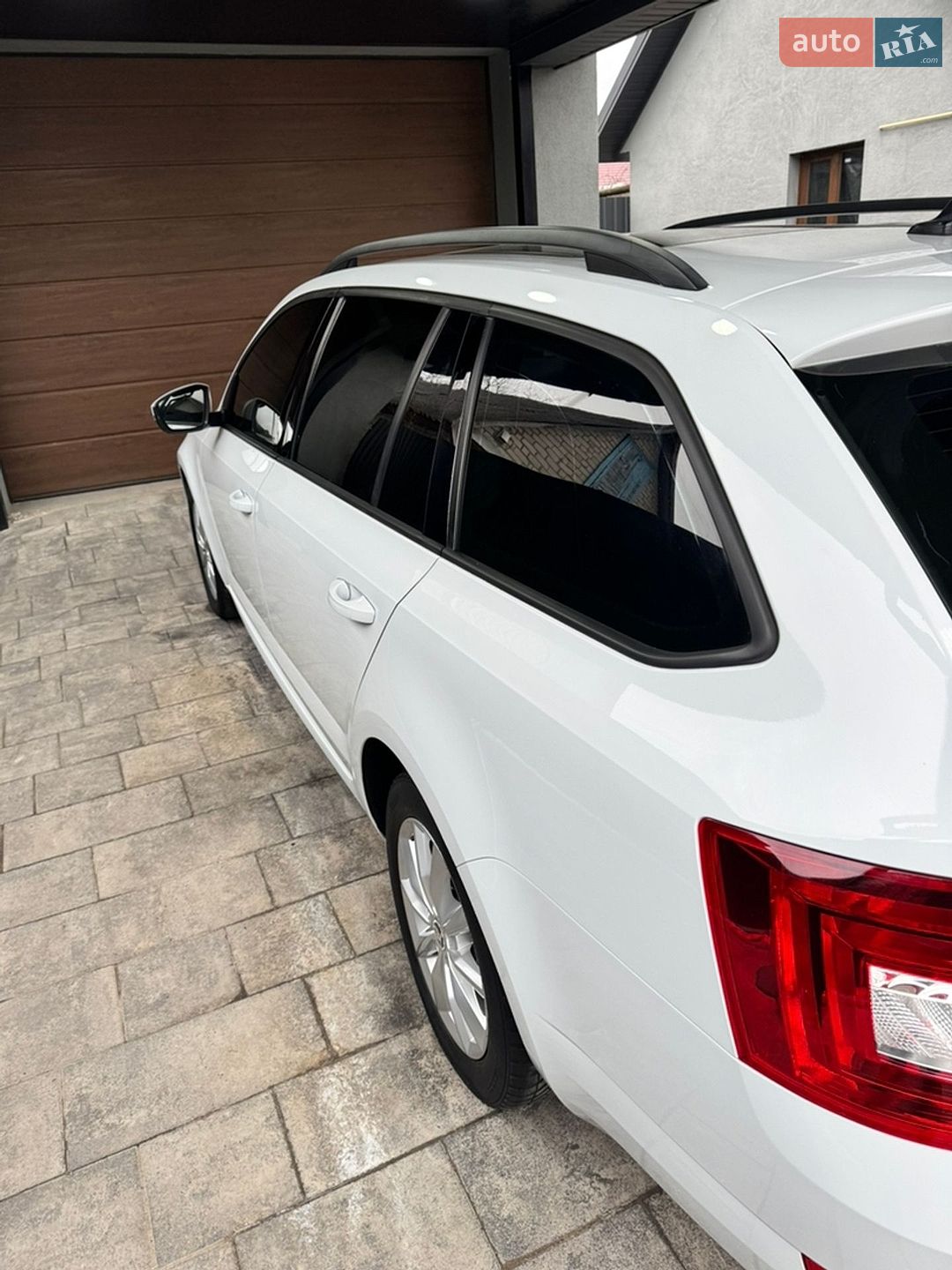 Skoda Octavia 2015 VIN TMBLK7NE5G0089143 фото оголошення 7 з 43