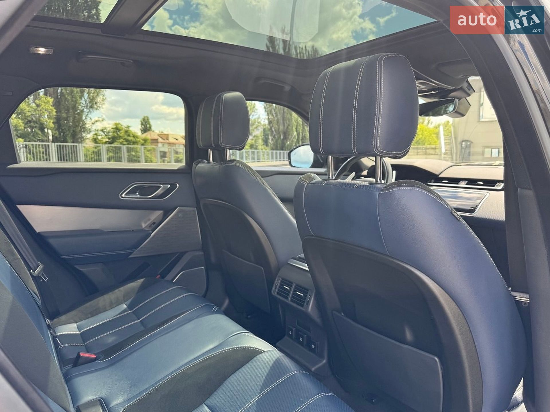 Land Rover Range Rover Velar 2018 VIN SALYL2EX7KA202044 фото оголошення 14 з 16