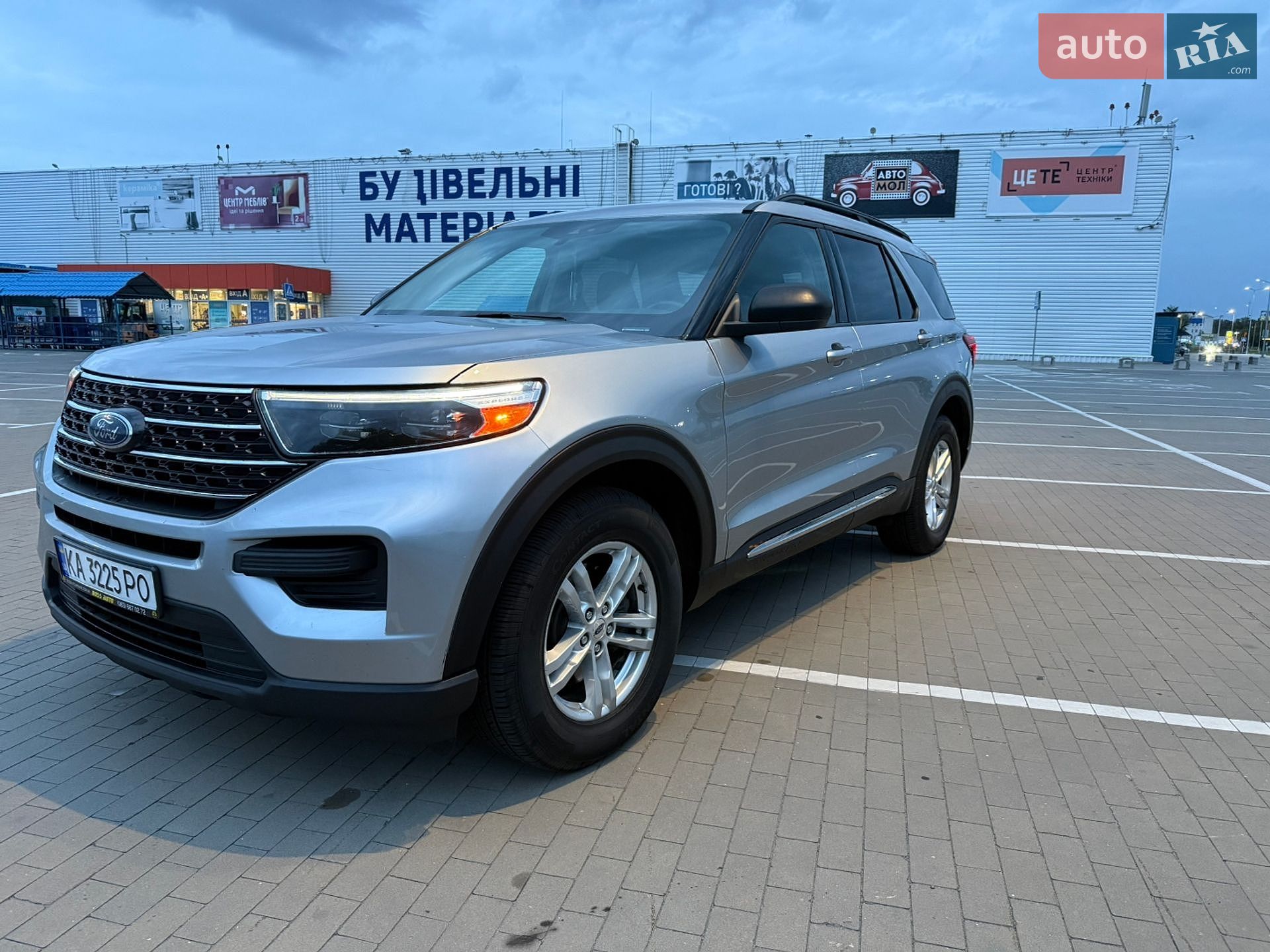 Ford Explorer 2020 VIN 1FMSK8DH6LGC72786 фото оголошення 6 з 18