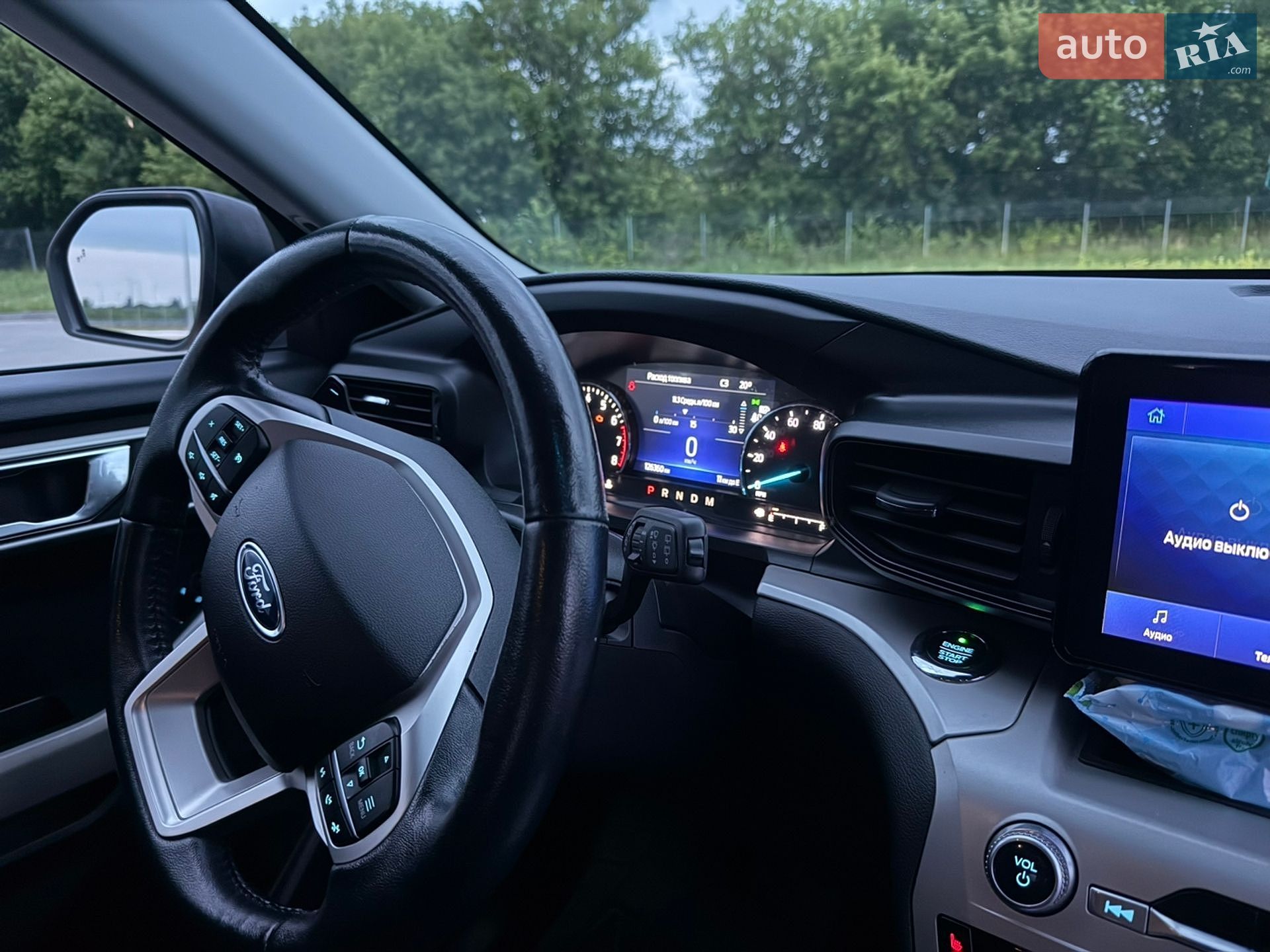 Ford Explorer 2020 VIN 1FMSK8DH6LGC72786 фото оголошення 11 з 18