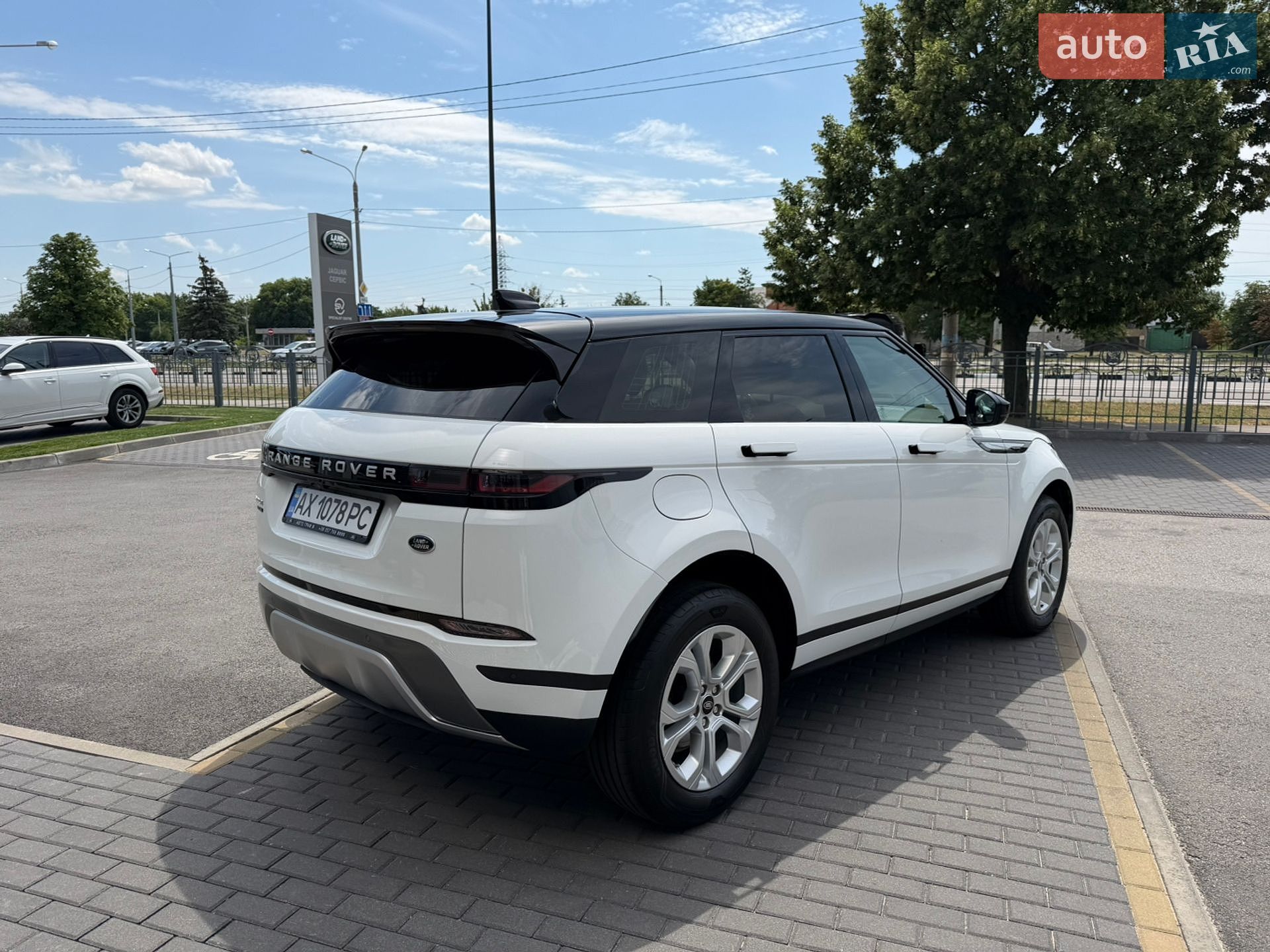 Land Rover Range Rover Evoque 2019 VIN SALZA2BN9LH049303 фото оголошення 5 з 36