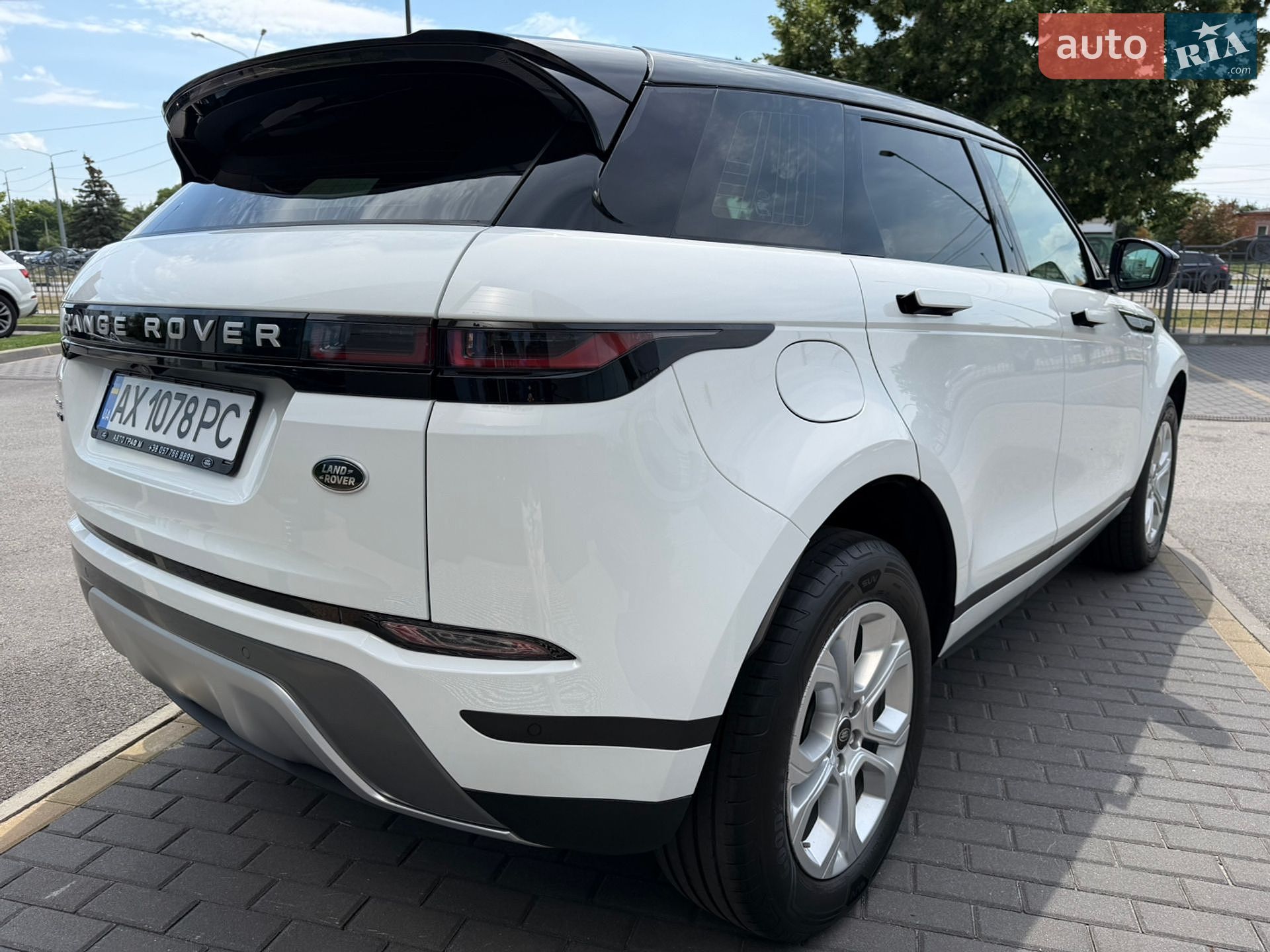 Land Rover Range Rover Evoque 2019 VIN SALZA2BN9LH049303 фото оголошення 12 з 36
