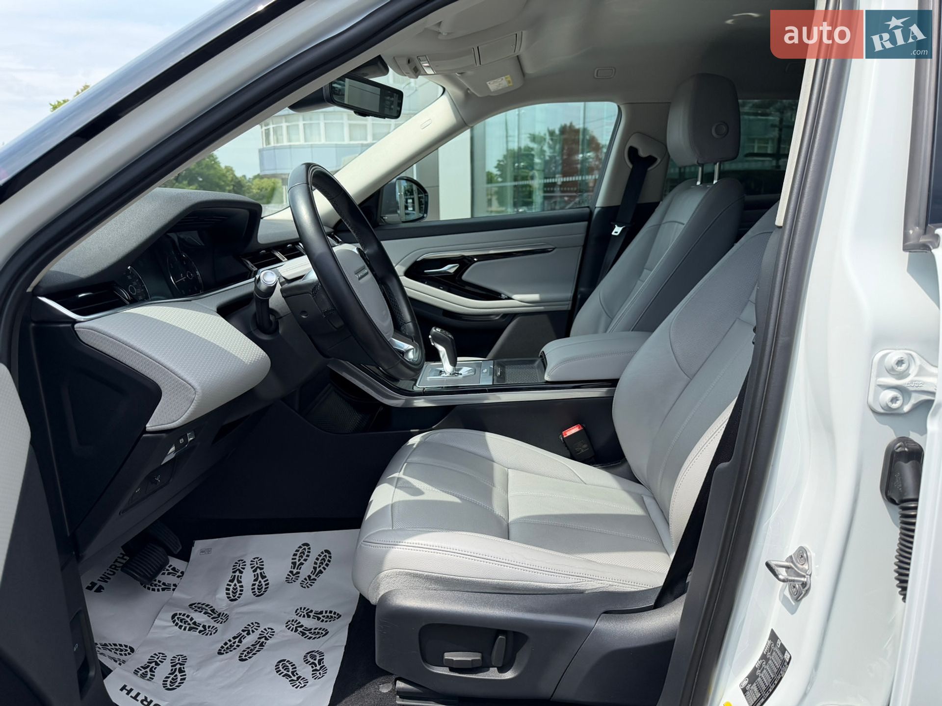 Land Rover Range Rover Evoque 2019 VIN SALZA2BN9LH049303 фото оголошення 17 з 36
