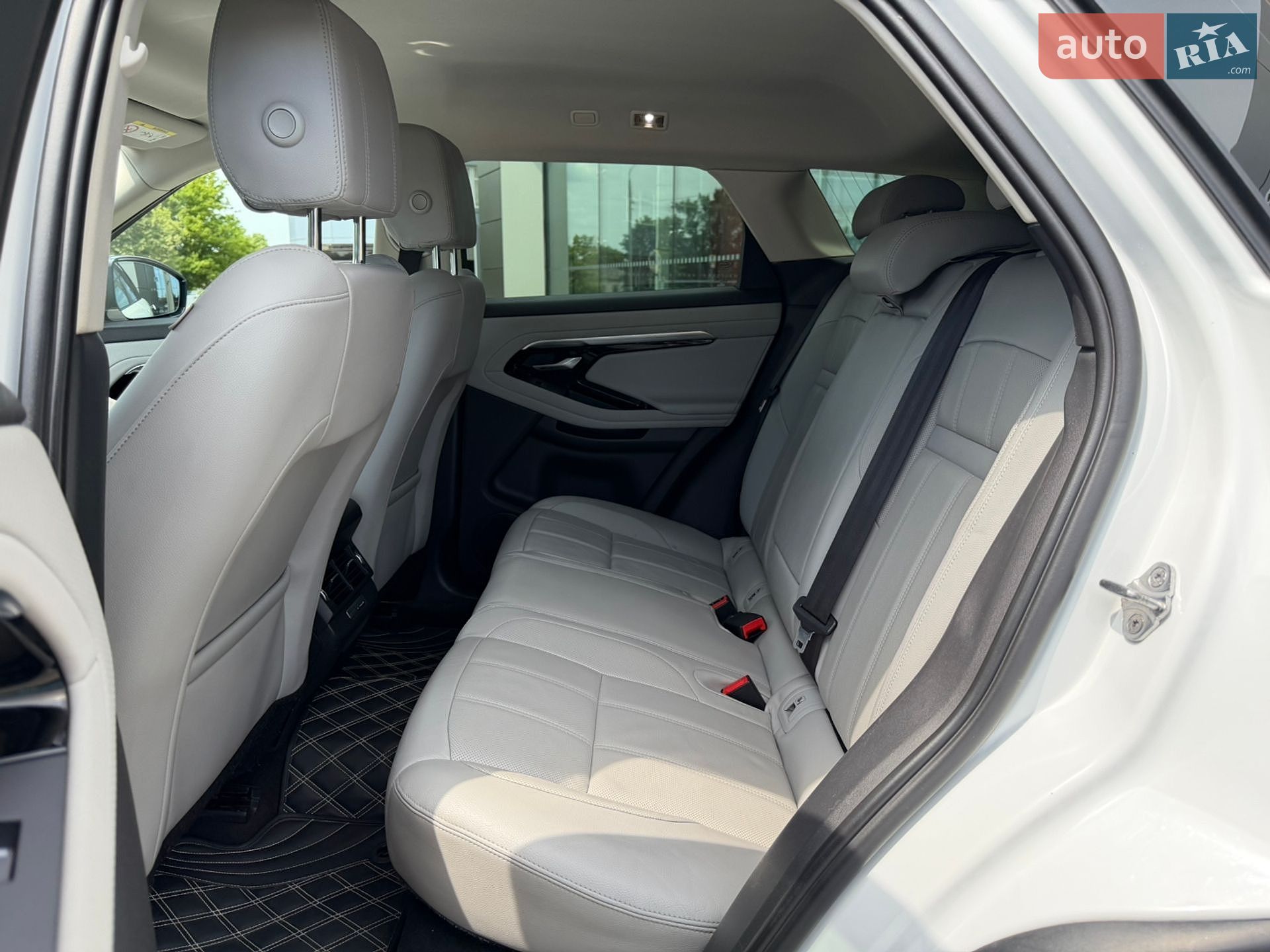 Land Rover Range Rover Evoque 2019 VIN SALZA2BN9LH049303 фото оголошення 26 з 36