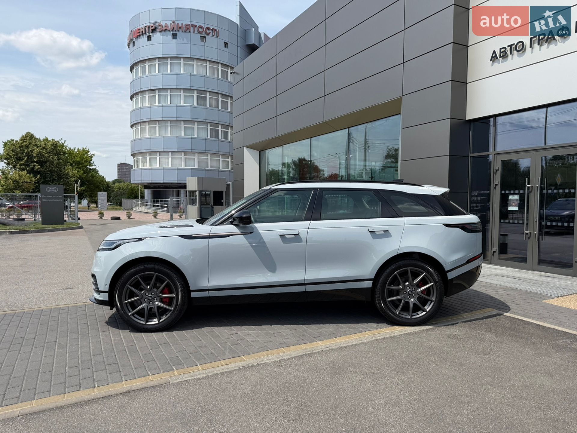 Land Rover Range Rover Velar 2024 VIN SALYA2BN7SA393361 фото оголошення 8 з 35