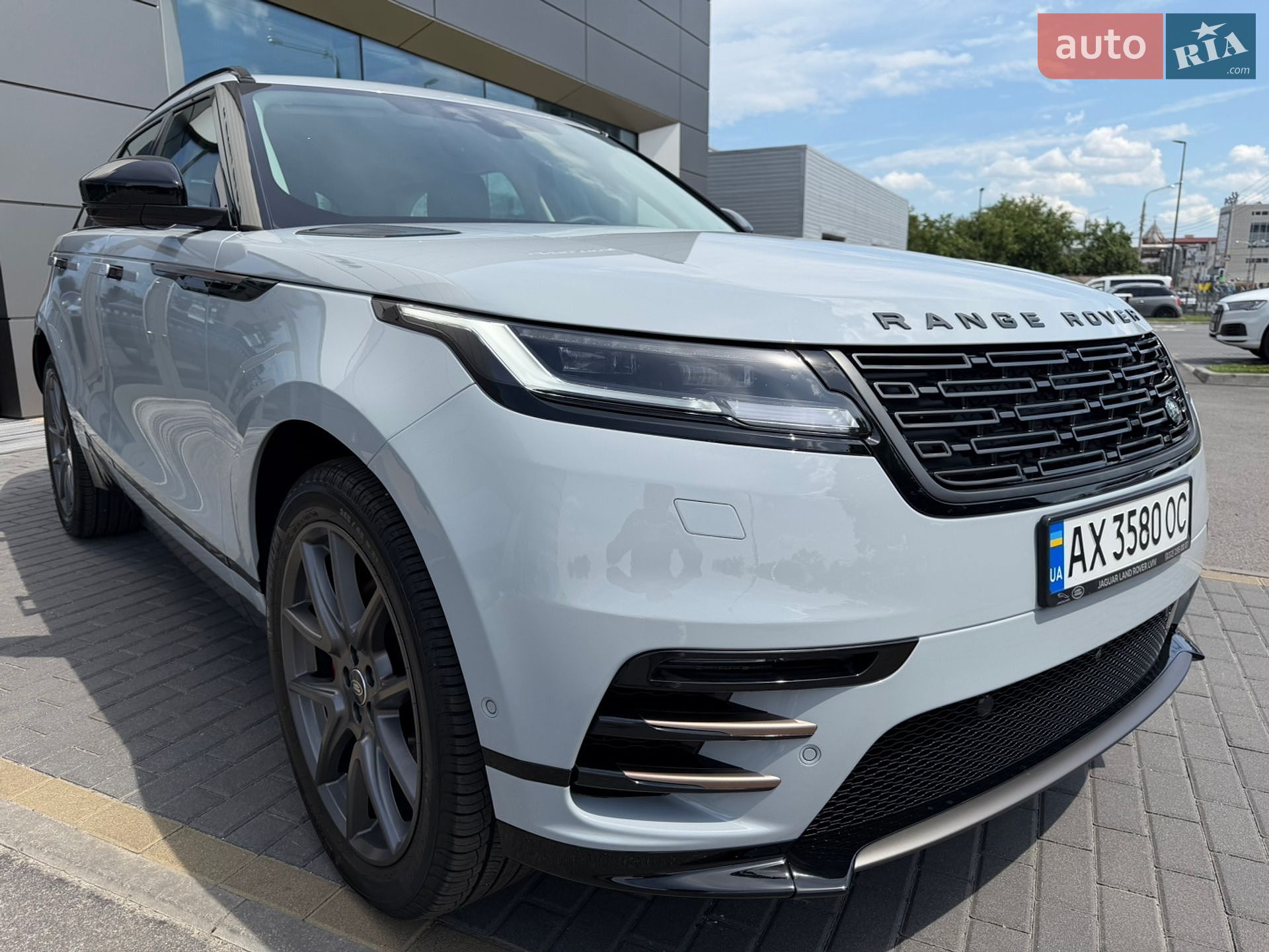 Land Rover Range Rover Velar 2024 VIN SALYA2BN7SA393361 фото оголошення 11 з 35