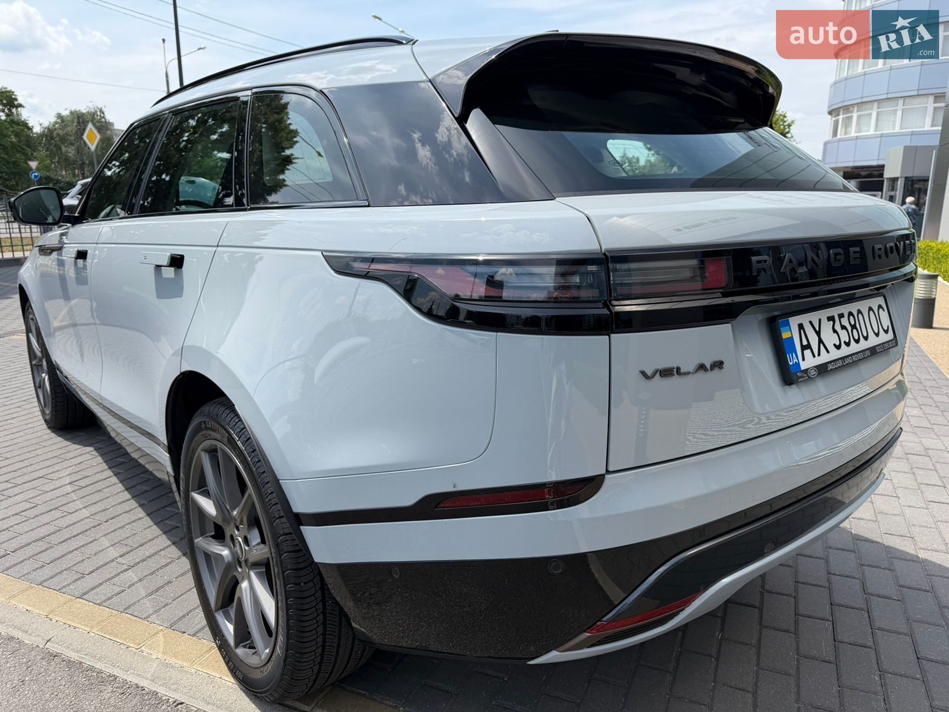 Land Rover Range Rover Velar 2024 VIN SALYA2BN7SA393361 фото оголошення 14 з 35