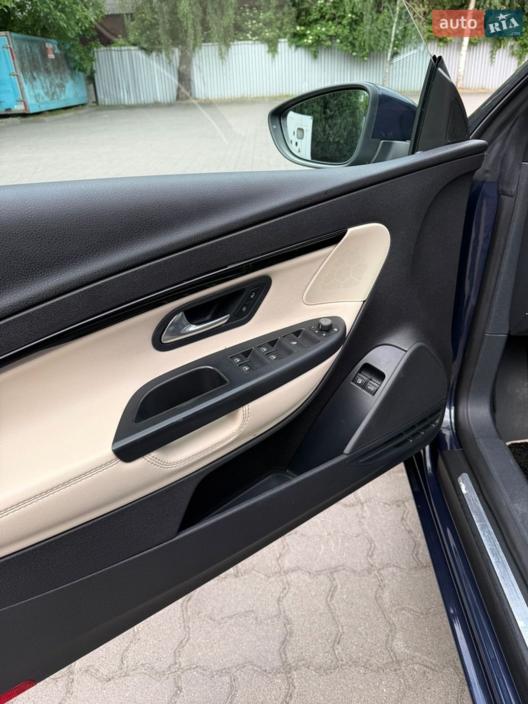 Volkswagen Eos 2009 VIN WVWZZZ1FZ9V029291 фото оголошення 10 з 35
