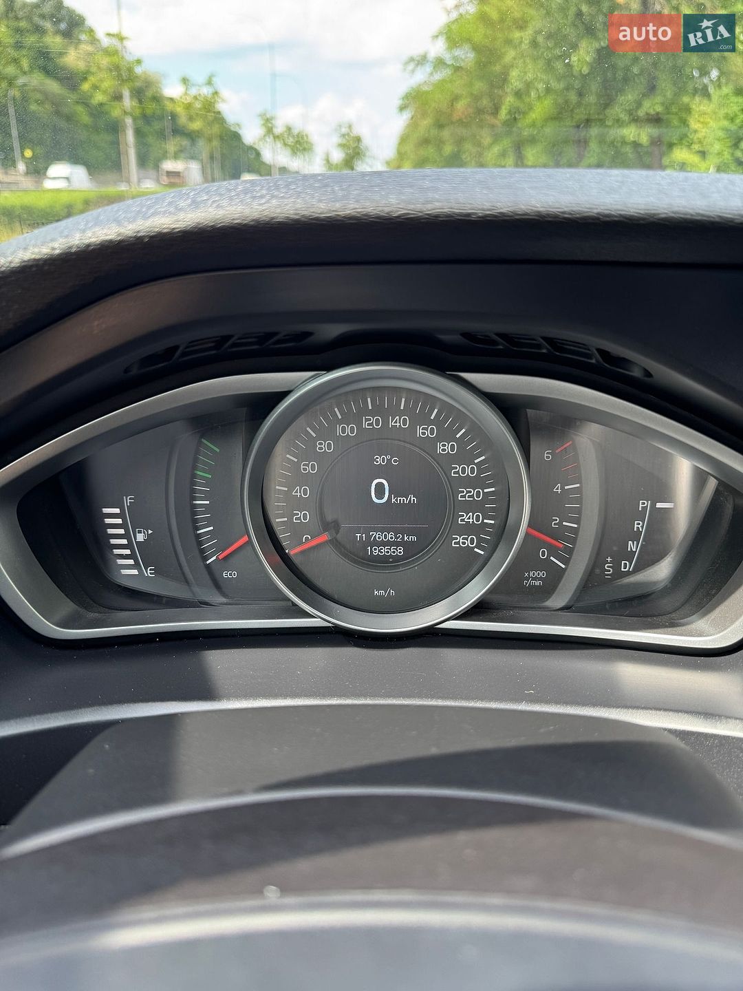 Volvo V40 2014 VIN YV1MV845BF2179247 фото оголошення 35 з 54
