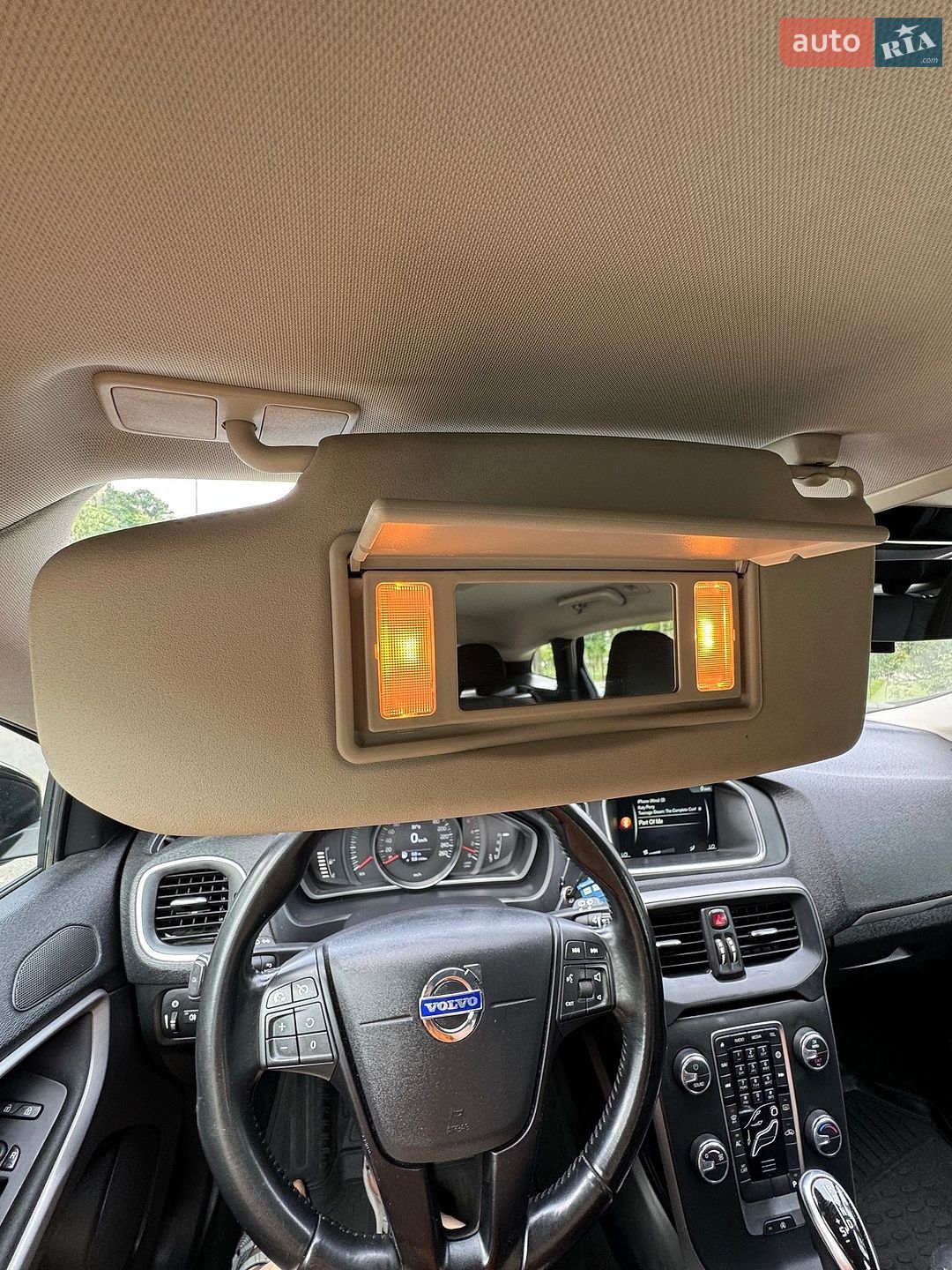 Volvo V40 2014 VIN YV1MV845BF2179247 фото оголошення 40 з 54