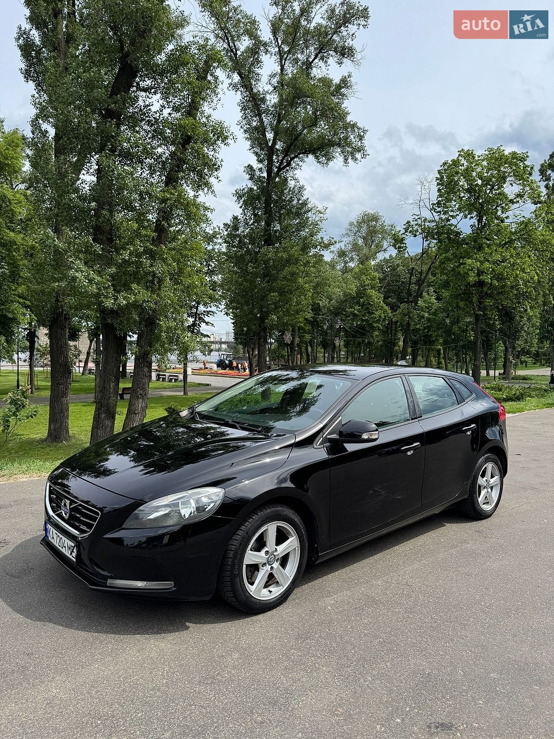 Volvo V40 2014 VIN YV1MV845BF2179247 фото оголошення 3 з 54
