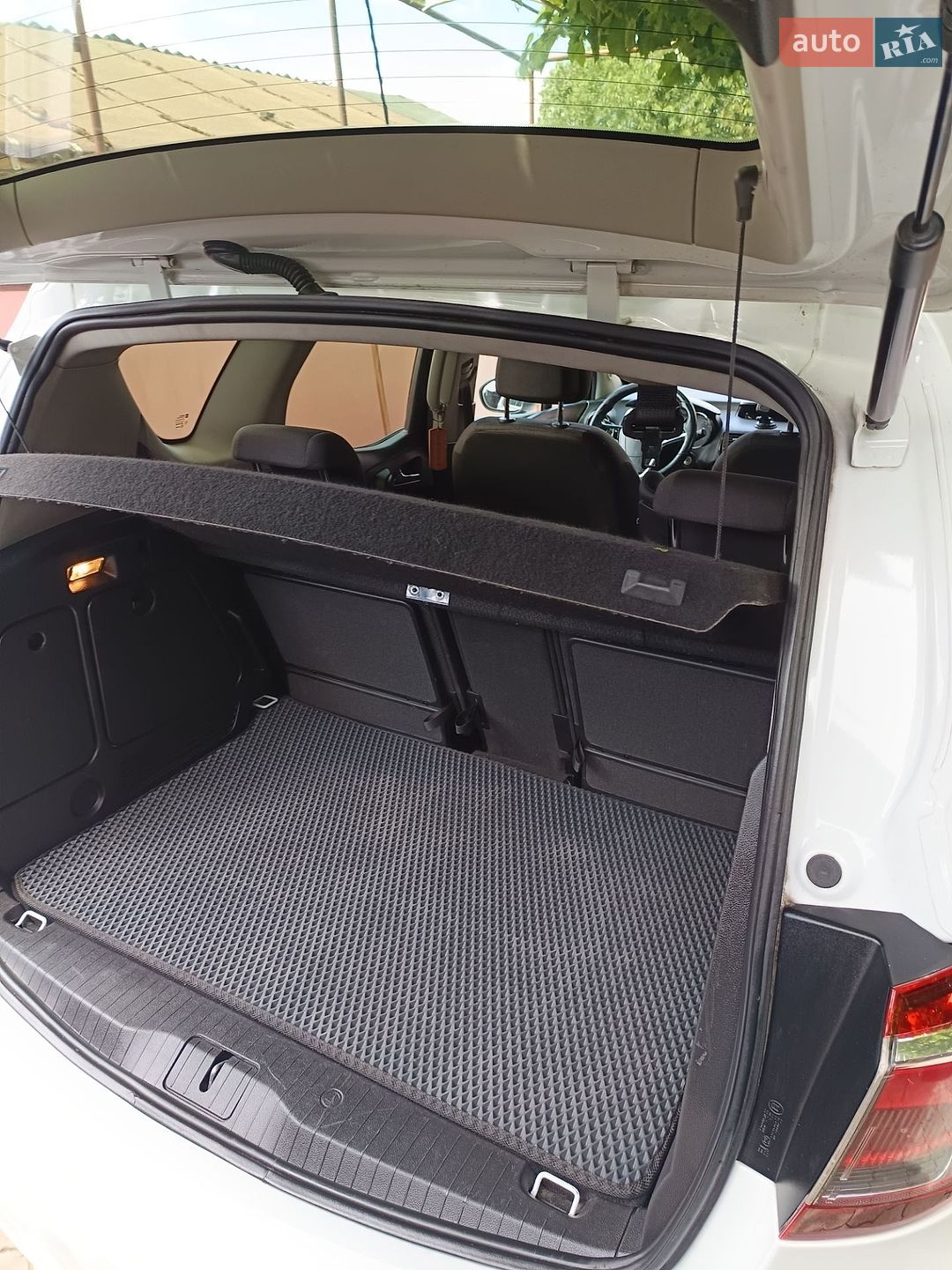 Opel Meriva 2014 VIN W0LSD9ER1F4002168 фото оголошення 4 з 11