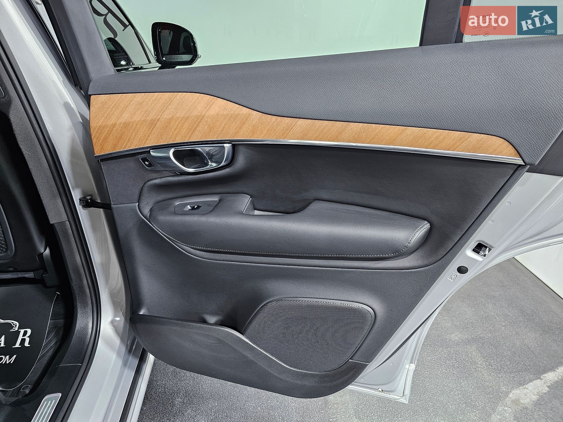 Volvo XC90 2022 VIN YV4H60CW5P1950440 фото оголошення 19 з 45