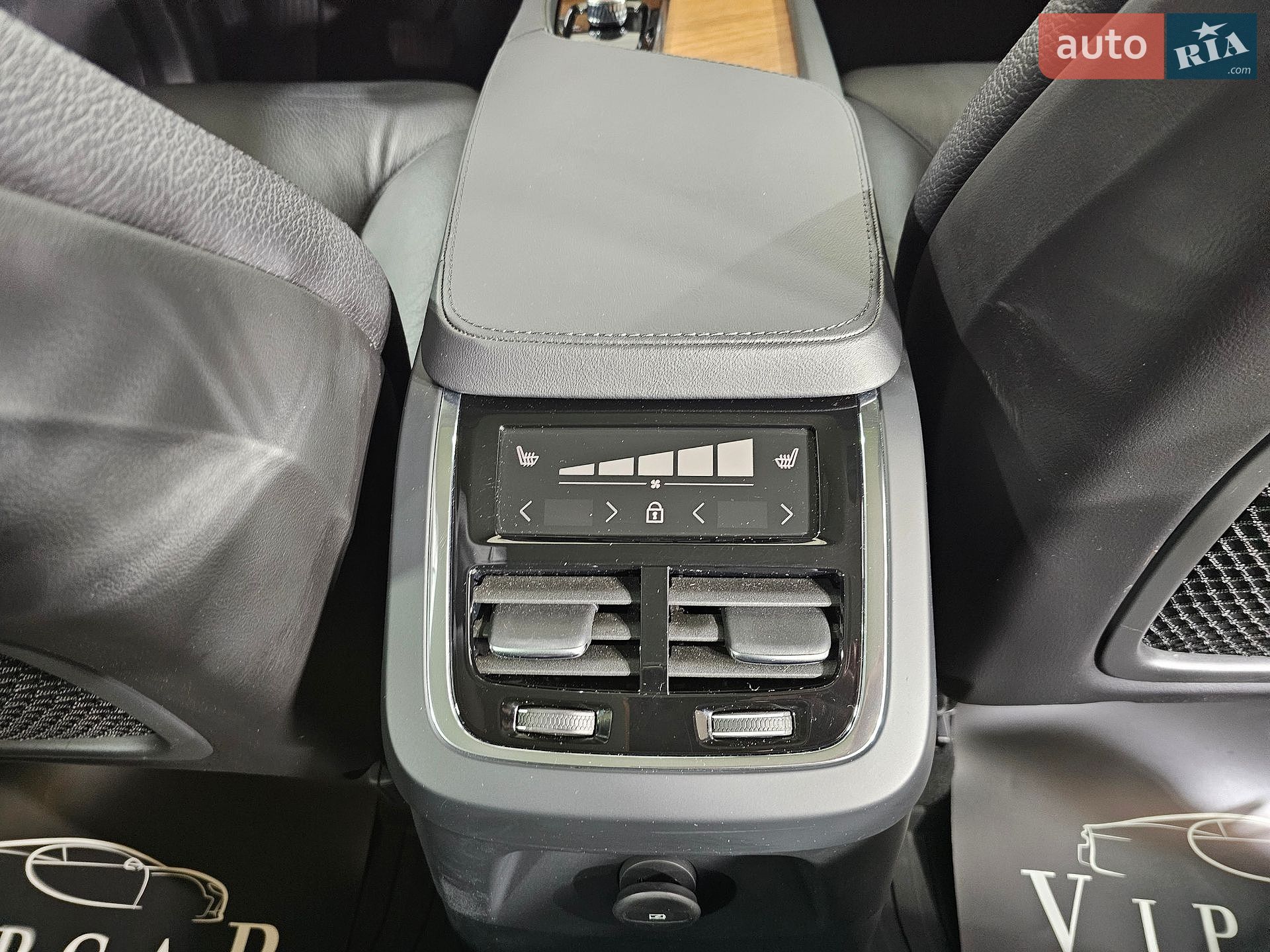 Volvo XC90 2022 VIN YV4H60CW5P1950440 фото оголошення 20 з 45