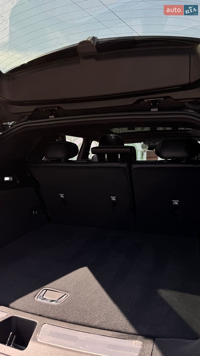 Cadillac Lyriq 2023 VIN 1GYKPPRK7RZ115781 фото оголошення 22 з 23