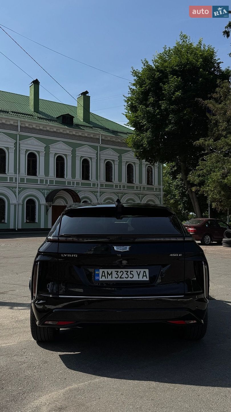 Cadillac Lyriq 2023 VIN 1GYKPPRK7RZ115781 фото оголошення 7 з 23