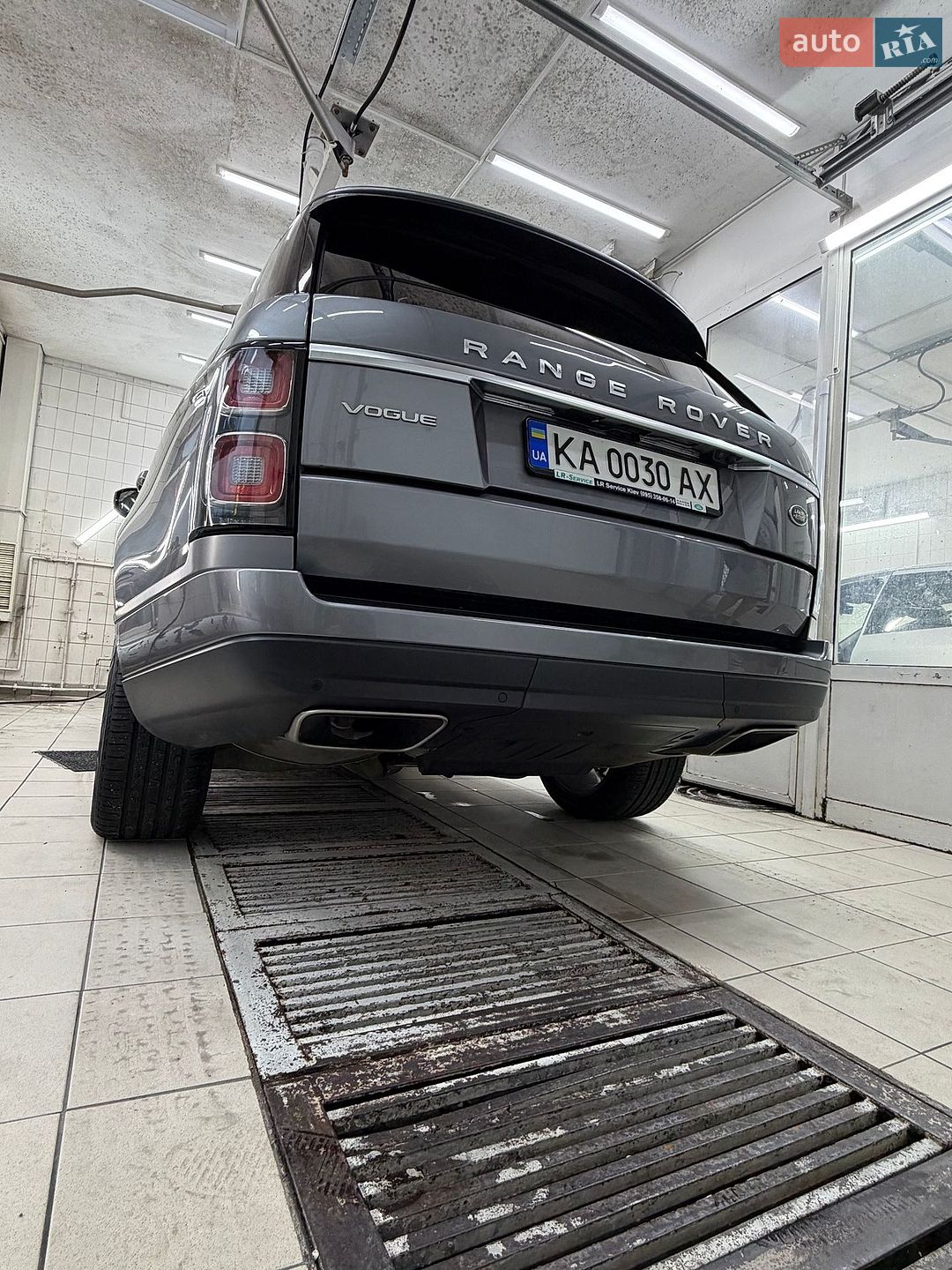 LAND ROVER RANGE ROVER VOGUE 2019 VIN SALGA2BK6LA582506 фото оголошення 13 з 69