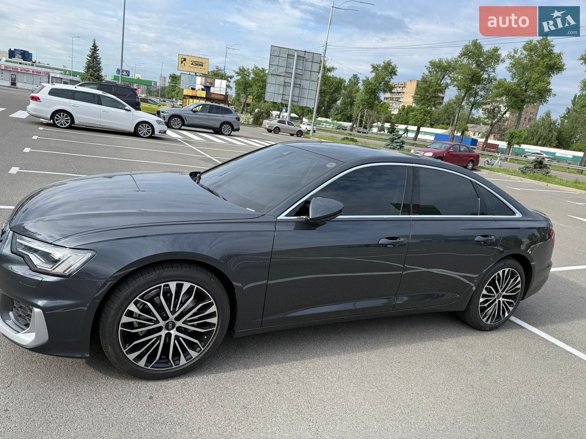 Audi A6 2023 VIN WAUZZZF26RN001628 фото оголошення 6 з 22
