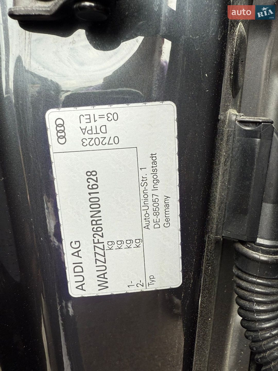 Audi A6 2023 VIN WAUZZZF26RN001628 фото оголошення 10 з 22