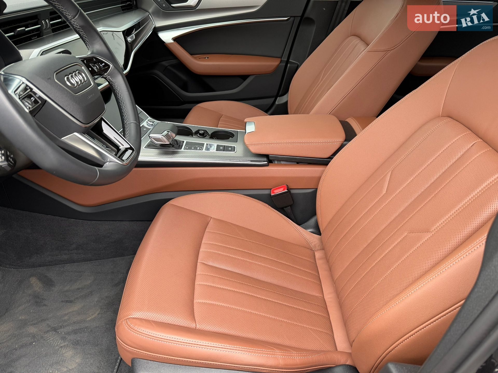 Audi A6 2023 VIN WAUZZZF26RN001628 фото оголошення 15 з 22