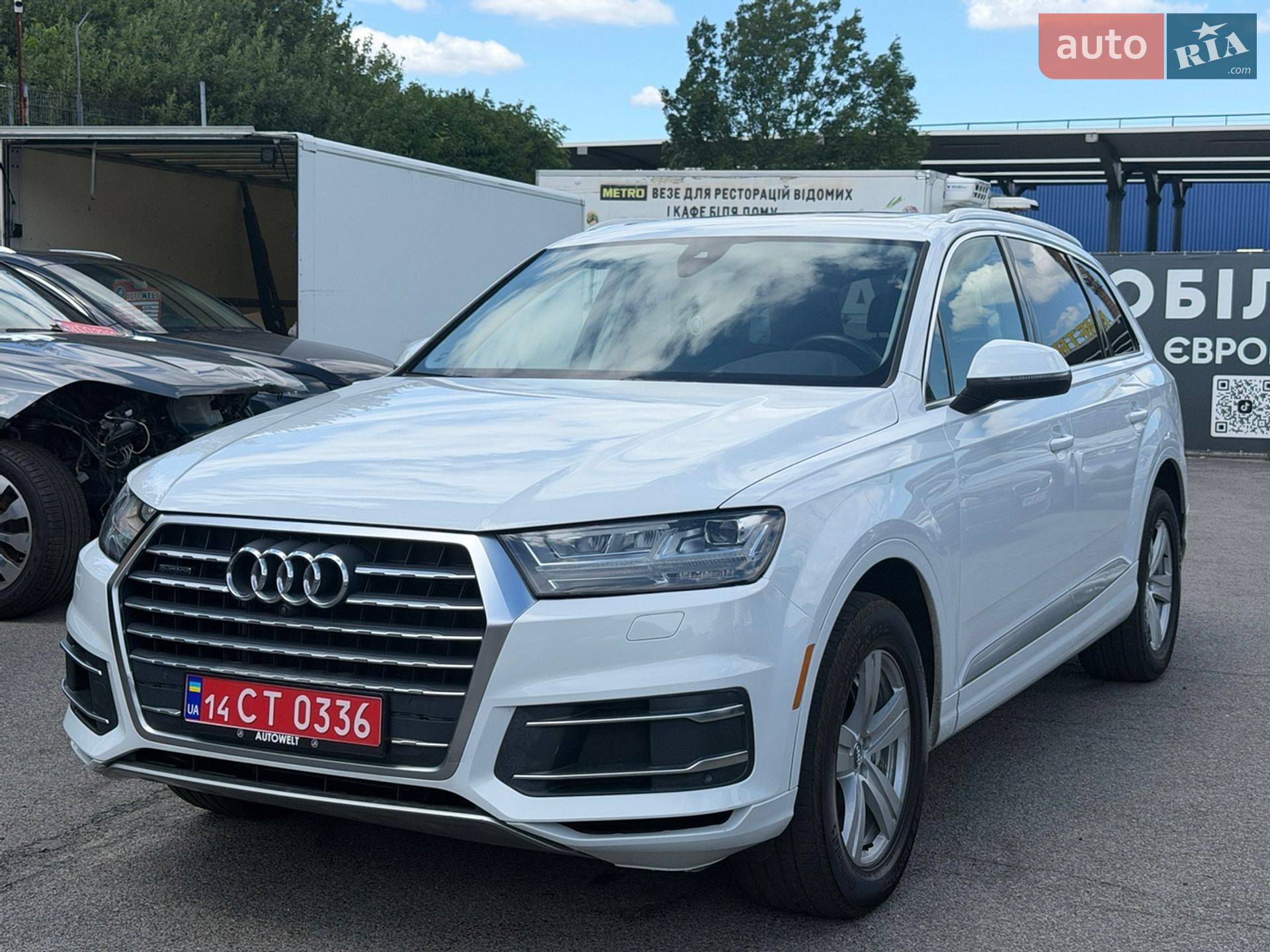 Audi Q7 2018 VIN WA1LHAF77KD024298 фото оголошення 3 з 17