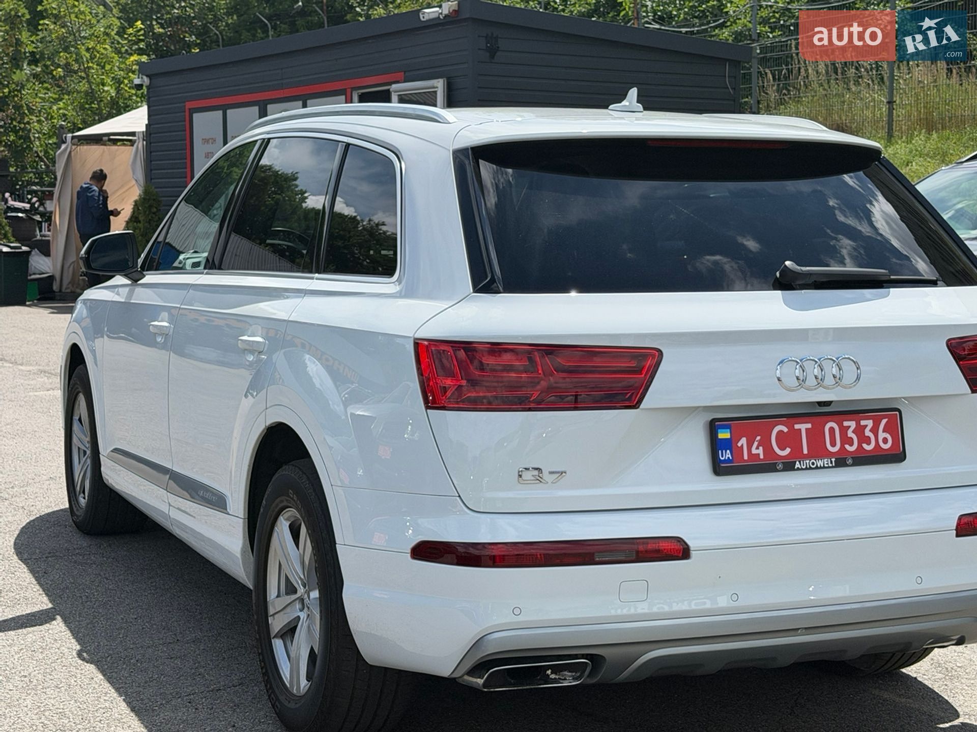 Audi Q7 2018 VIN WA1LHAF77KD024298 фото оголошення 6 з 17