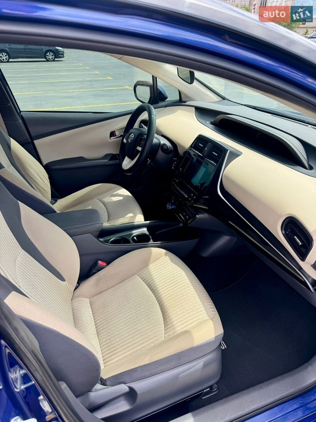 Toyota Prius 2017 VIN JTDKBRFU3H3567167 фото оголошення 10 з 16