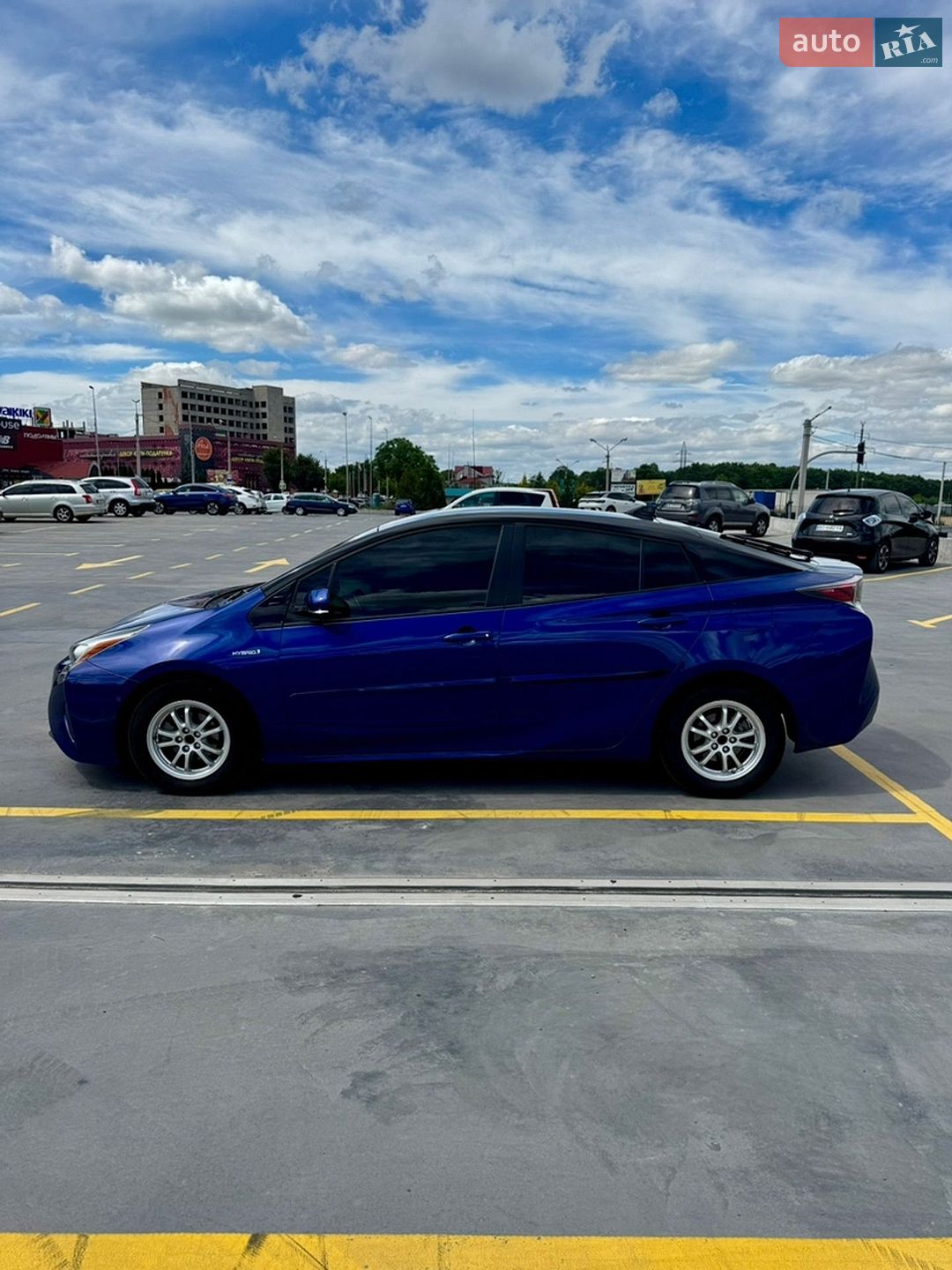 Toyota Prius 2017 VIN JTDKBRFU3H3567167 фото оголошення 5 з 16