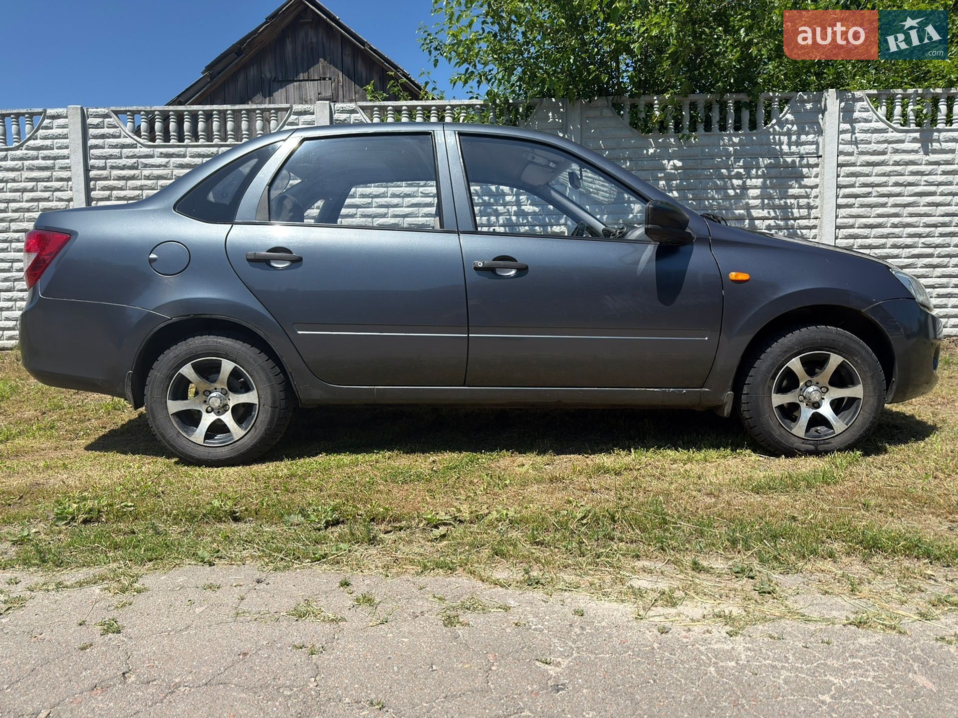 ВАЗ / Lada 2190 Granta 2015 VIN XTA219060F0331468 фото оголошення 3 з 7
