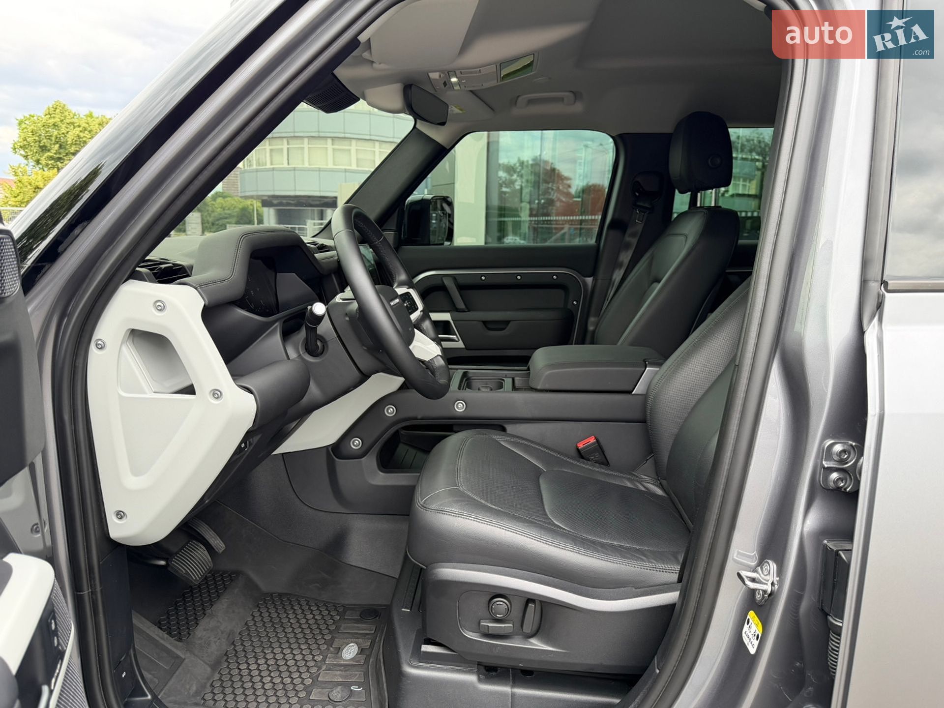 Land Rover Defender 2023 VIN SALEA7BWXR2278301 фото оголошення 15 з 32