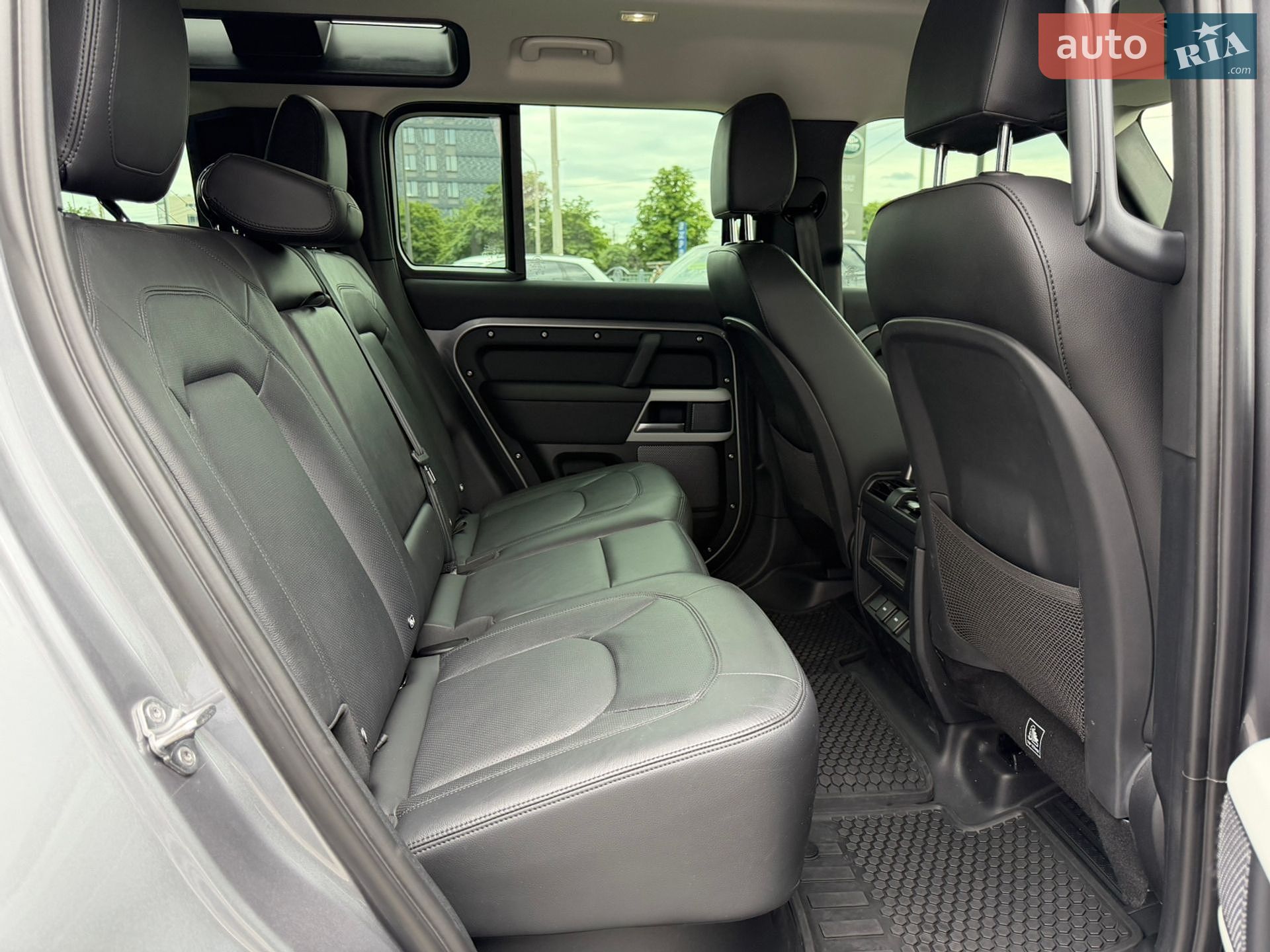 Land Rover Defender 2023 VIN SALEA7BWXR2278301 фото оголошення 27 з 32