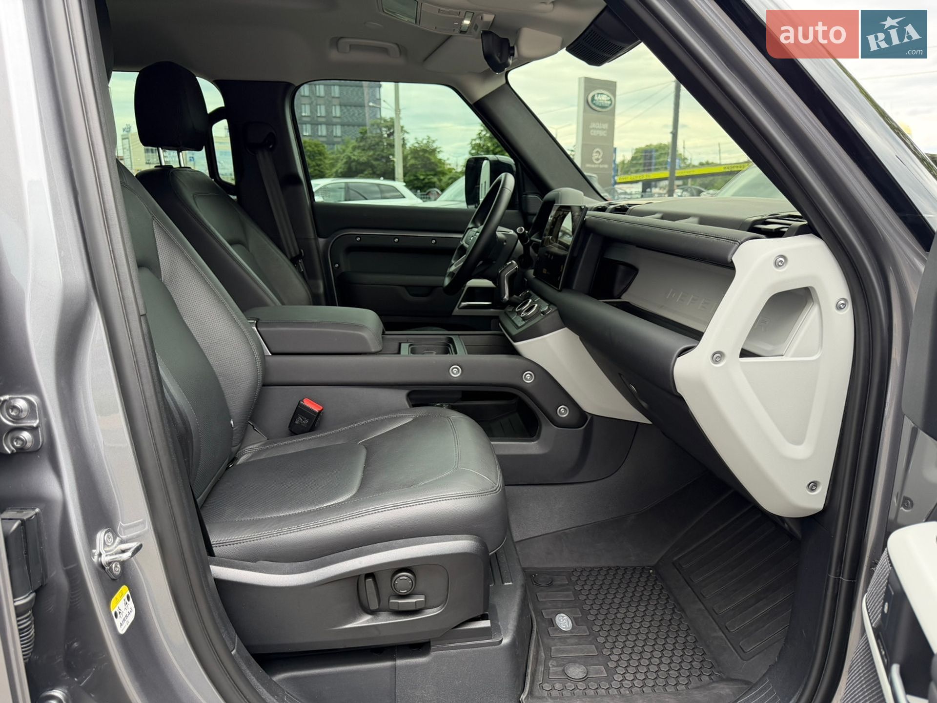 Land Rover Defender 2023 VIN SALEA7BWXR2278301 фото оголошення 30 з 32