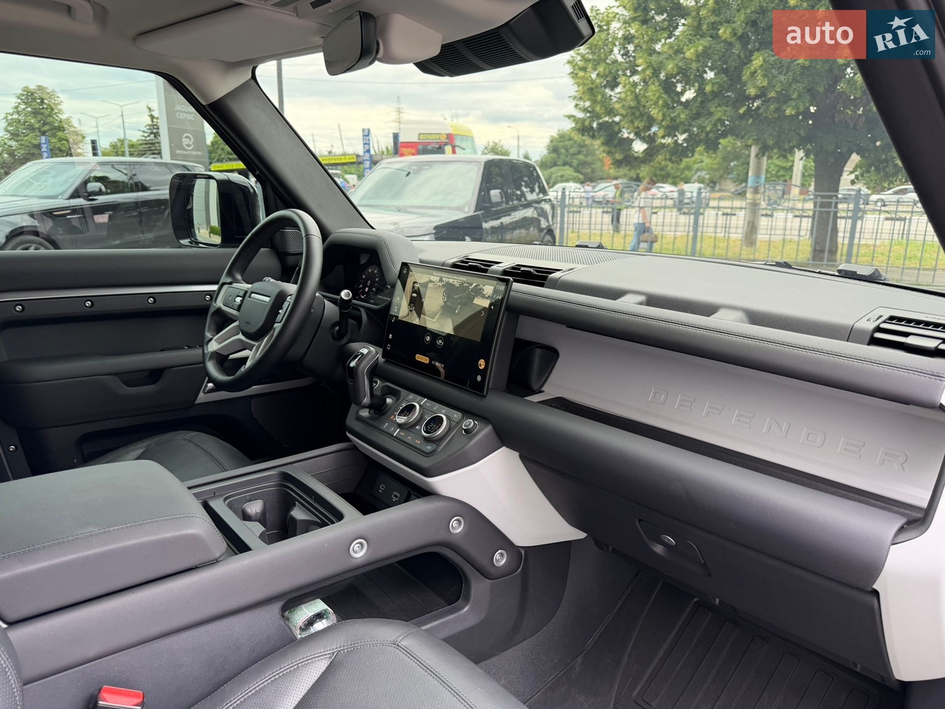 Land Rover Defender 2023 VIN SALEA7BWXR2278301 фото оголошення 31 з 32