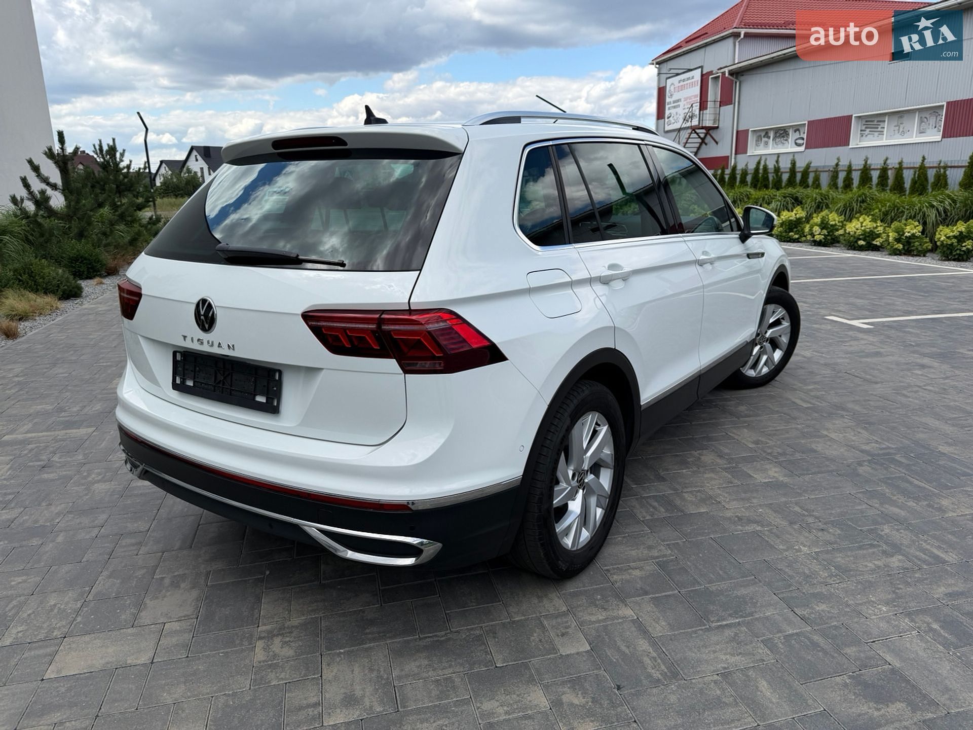 Volkswagen Tiguan 2020 VIN WVGZZZ5NZMW038097 фото оголошення 7 з 44