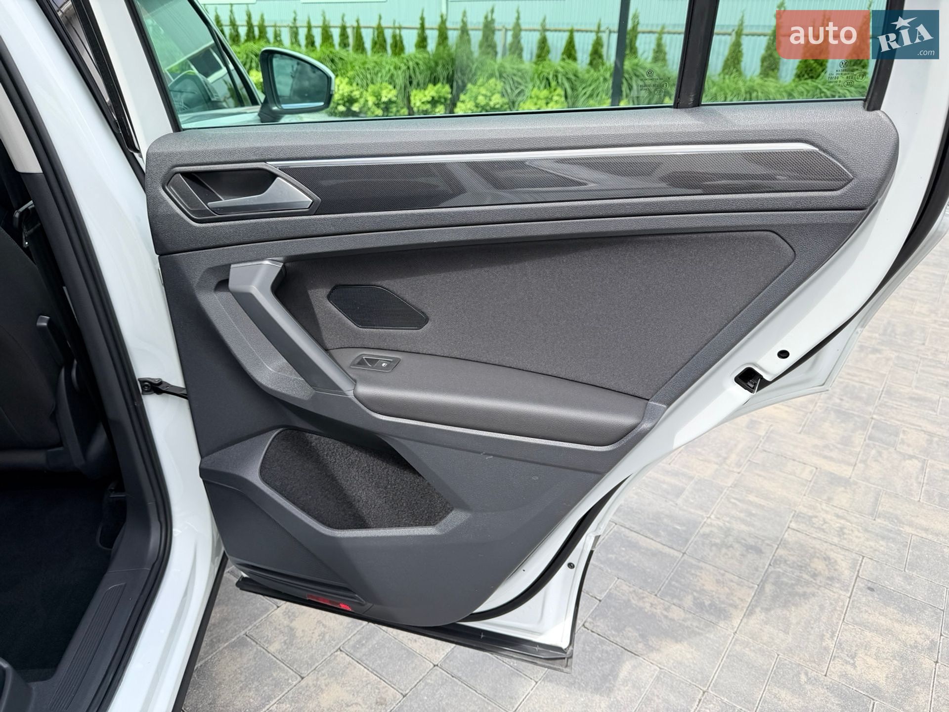 Volkswagen Tiguan 2020 VIN WVGZZZ5NZMW038097 фото оголошення 28 з 44