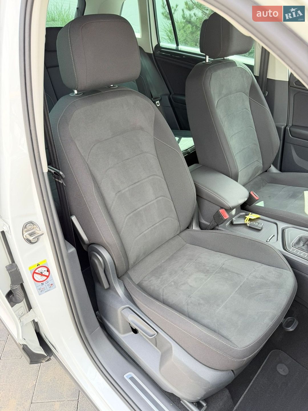 Volkswagen Tiguan 2020 VIN WVGZZZ5NZMW038097 фото оголошення 31 з 44