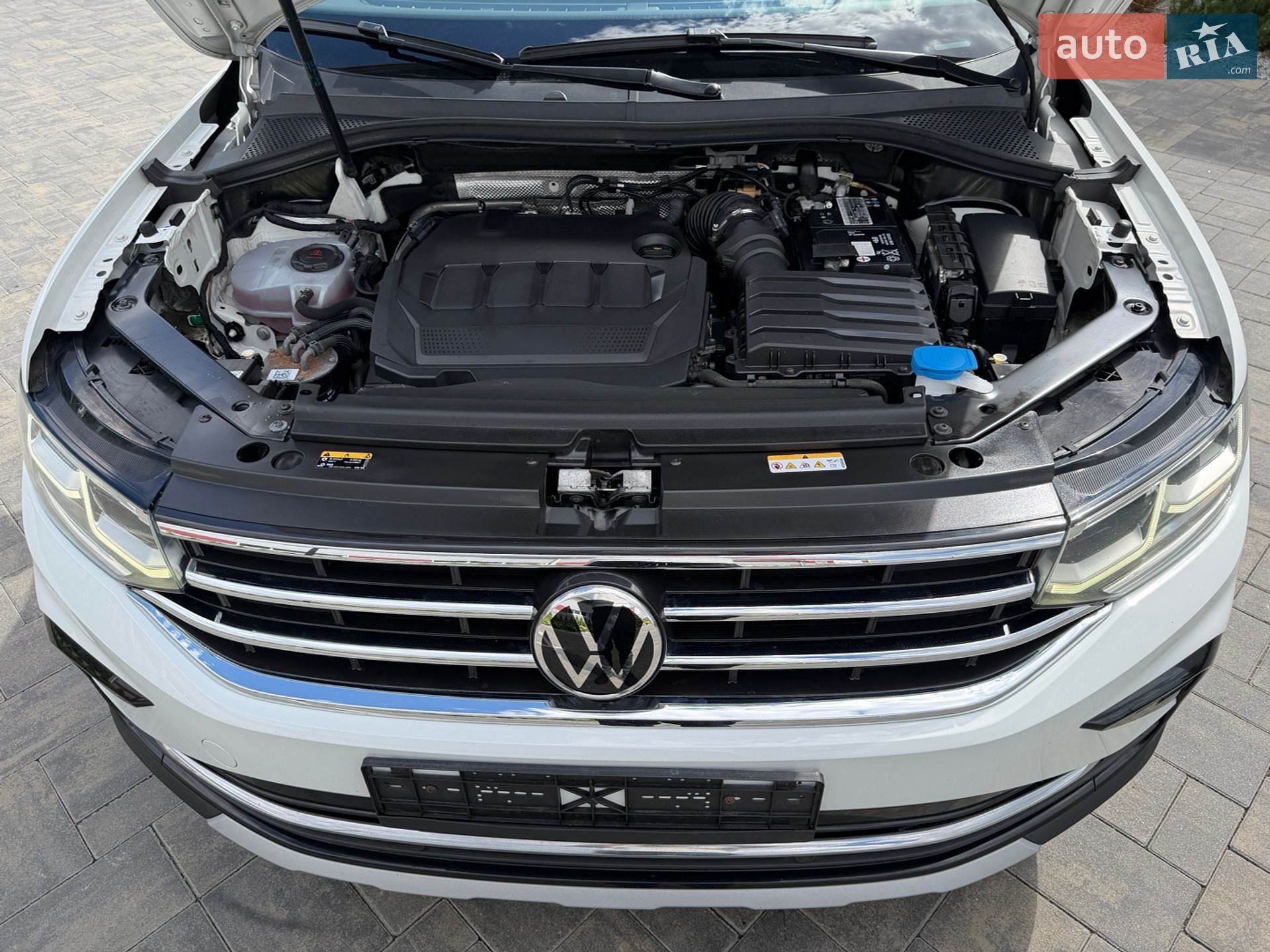 Volkswagen Tiguan 2020 VIN WVGZZZ5NZMW038097 фото оголошення 37 з 44