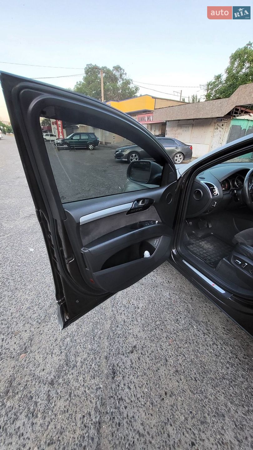 Audi Q7 2011 VIN WAUZZZ4L7CD018219 фото оголошення 21 з 50